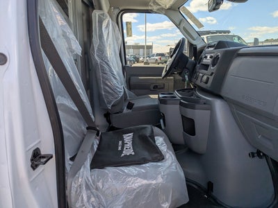 2026 Ford E-Series Cutaway Base