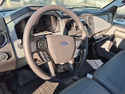 2027 Ford F-750SD Base