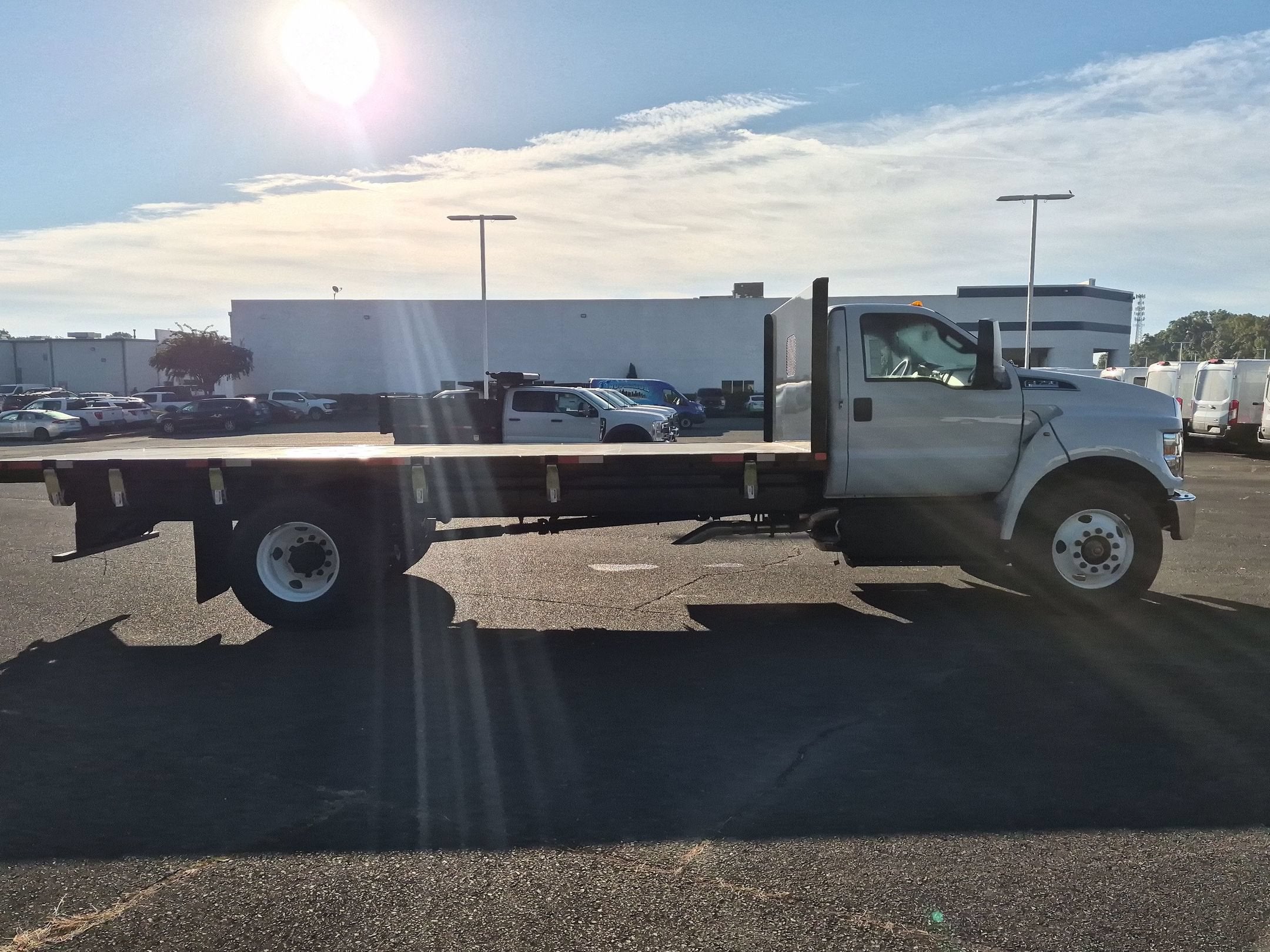 2027 Ford F-750SD Base