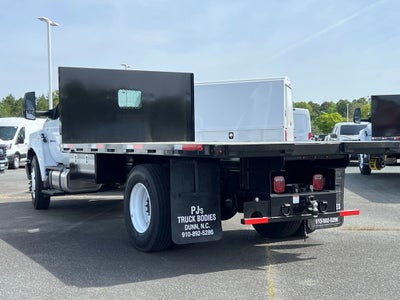 2027 Ford F-750SD Base