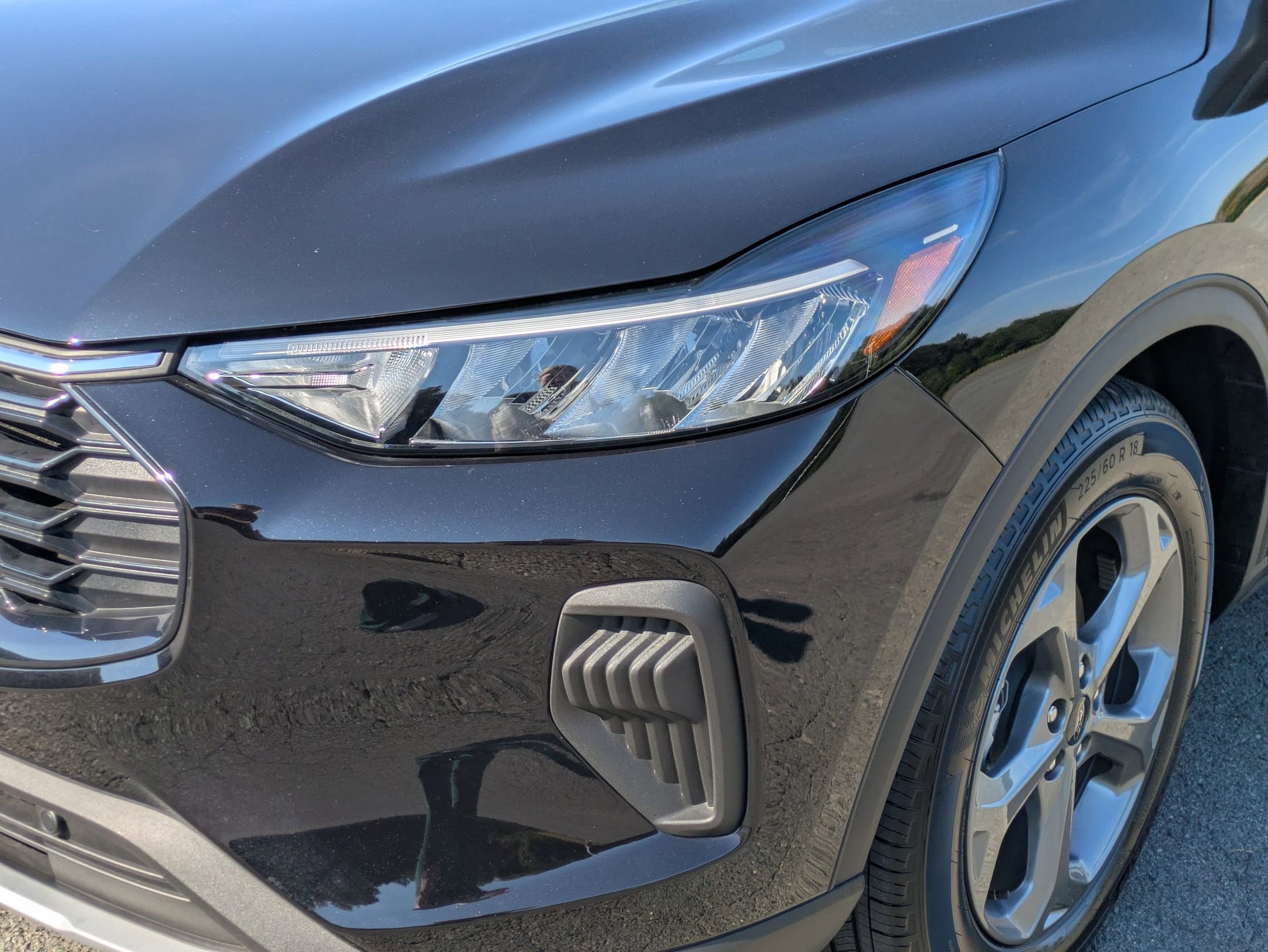 2025 Ford Escape ST-Line - Crossroads Courtesy Demo
