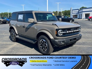 2025 Ford Bronco Outer Banks - Crossroads Courtesy Demo
