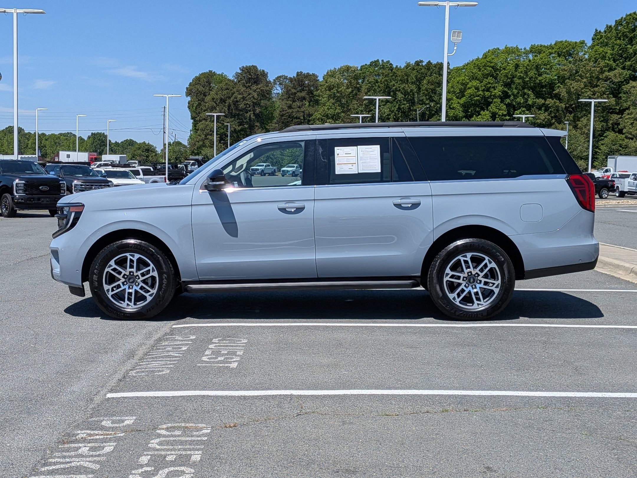 2025 Ford Expedition Max Active