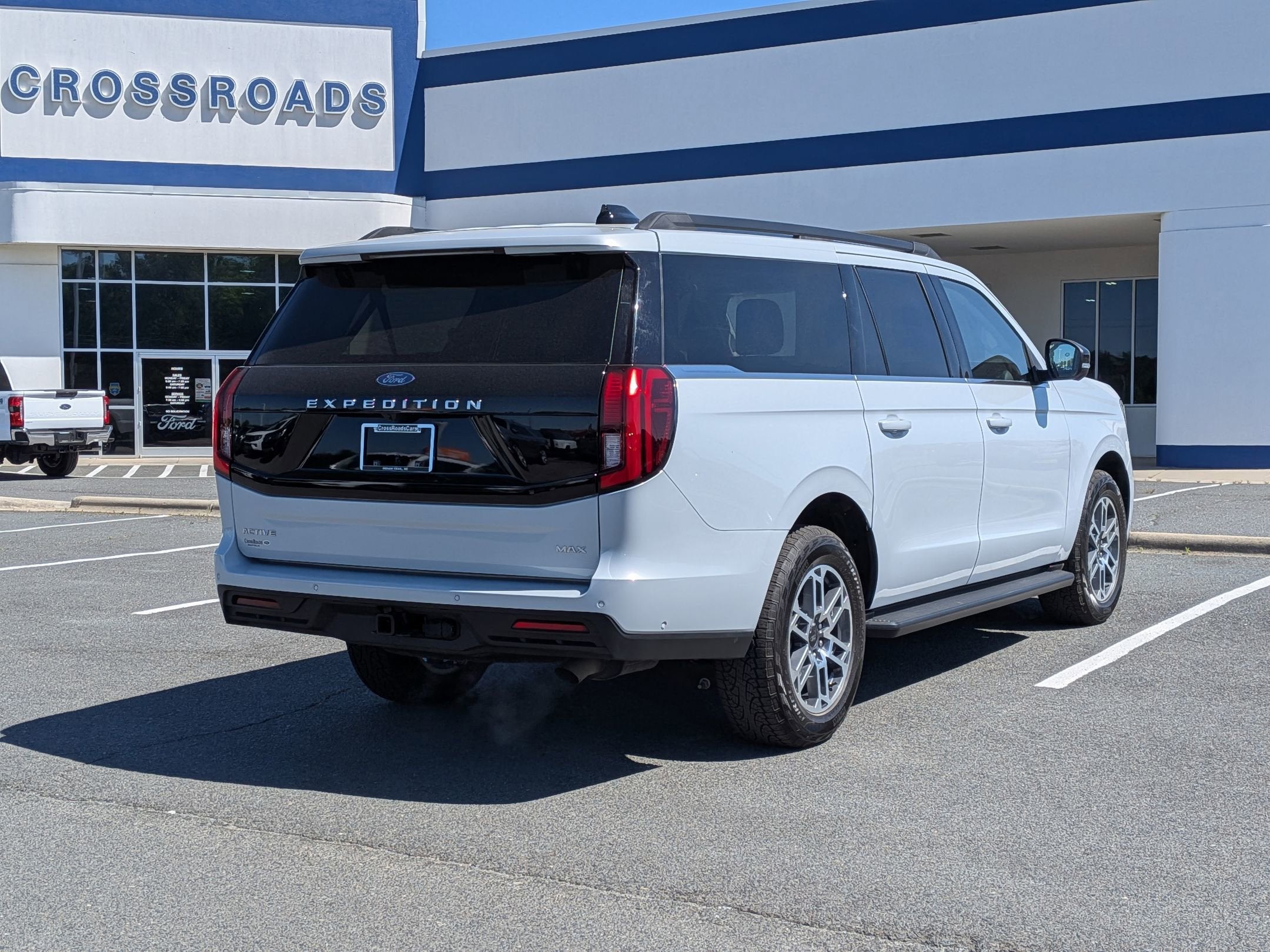 2025 Ford Expedition Max Active