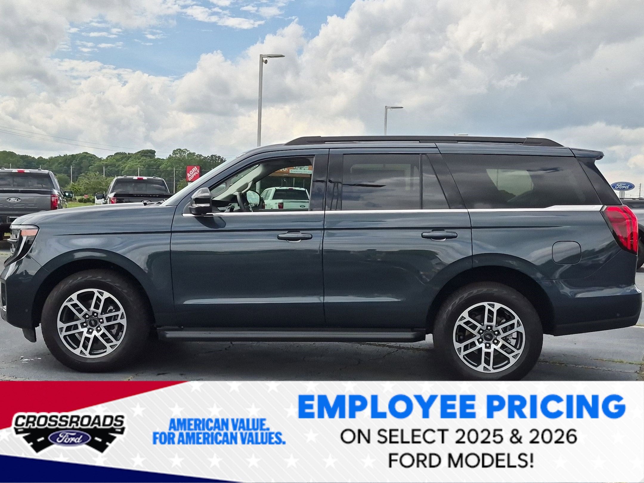 2025 Ford Expedition Active - Crossroads Courtesy Demo