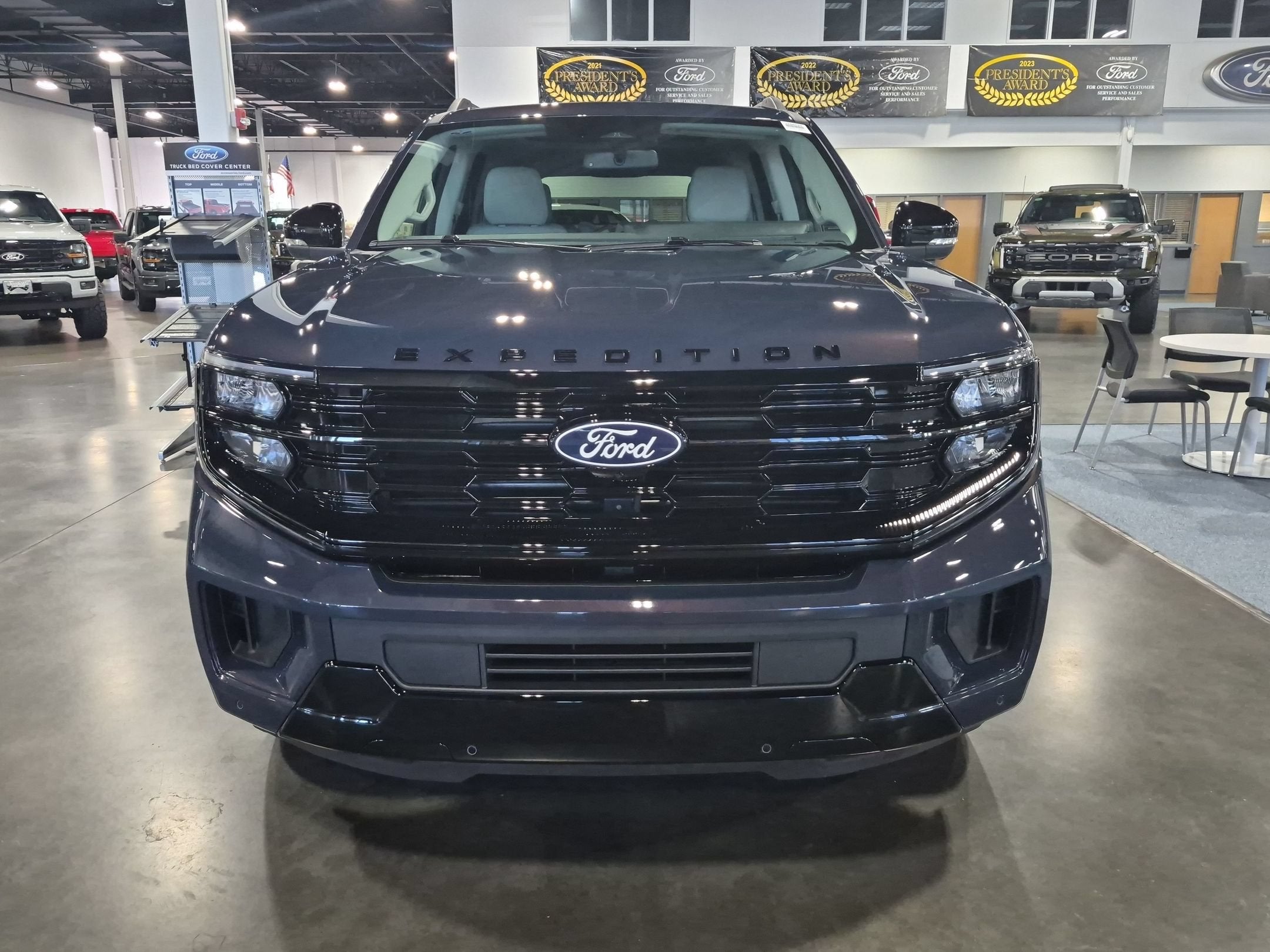 2027 Ford Expedition Platinum