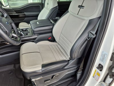 2025 Ford F-150 Lightning Platinum