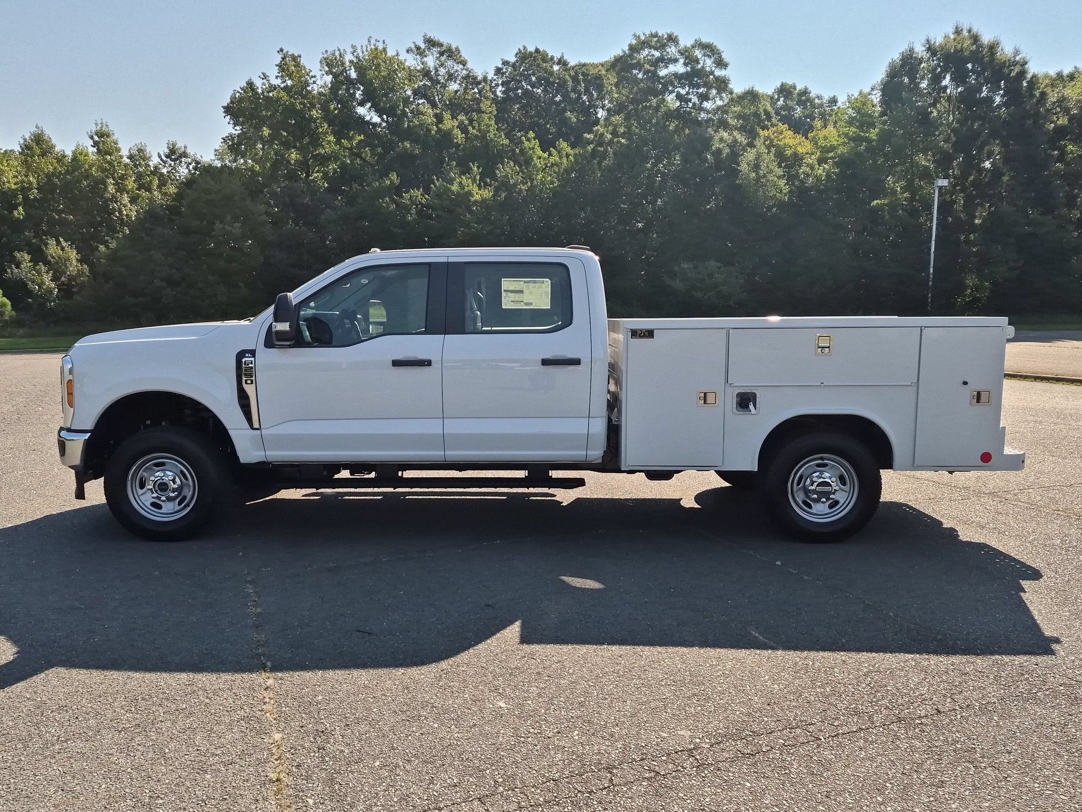 2026 Ford Super Duty F-250 SRW XL 8ft Reading SL Service Body