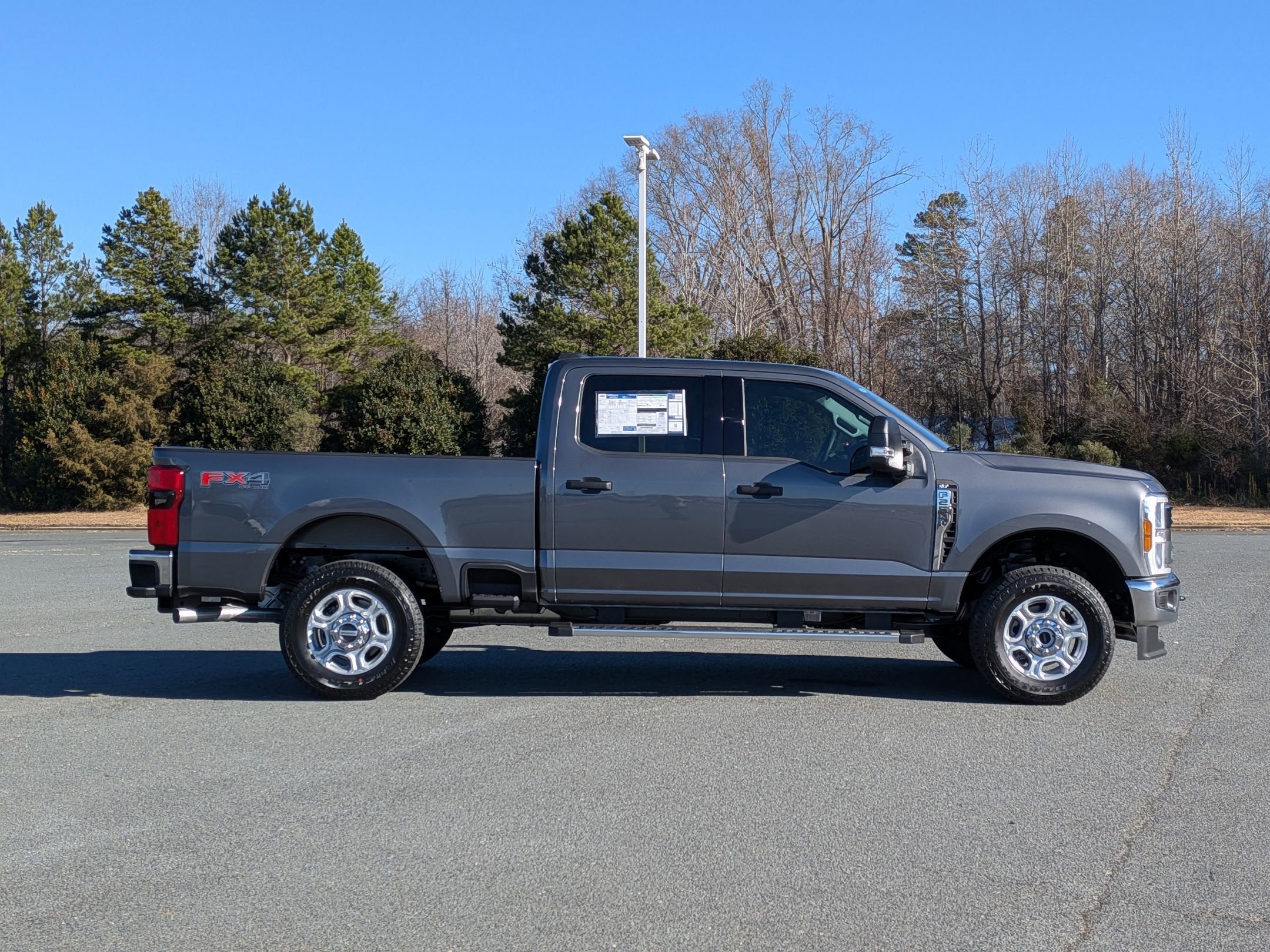 2026 Ford Super Duty F-250 SRW XLT