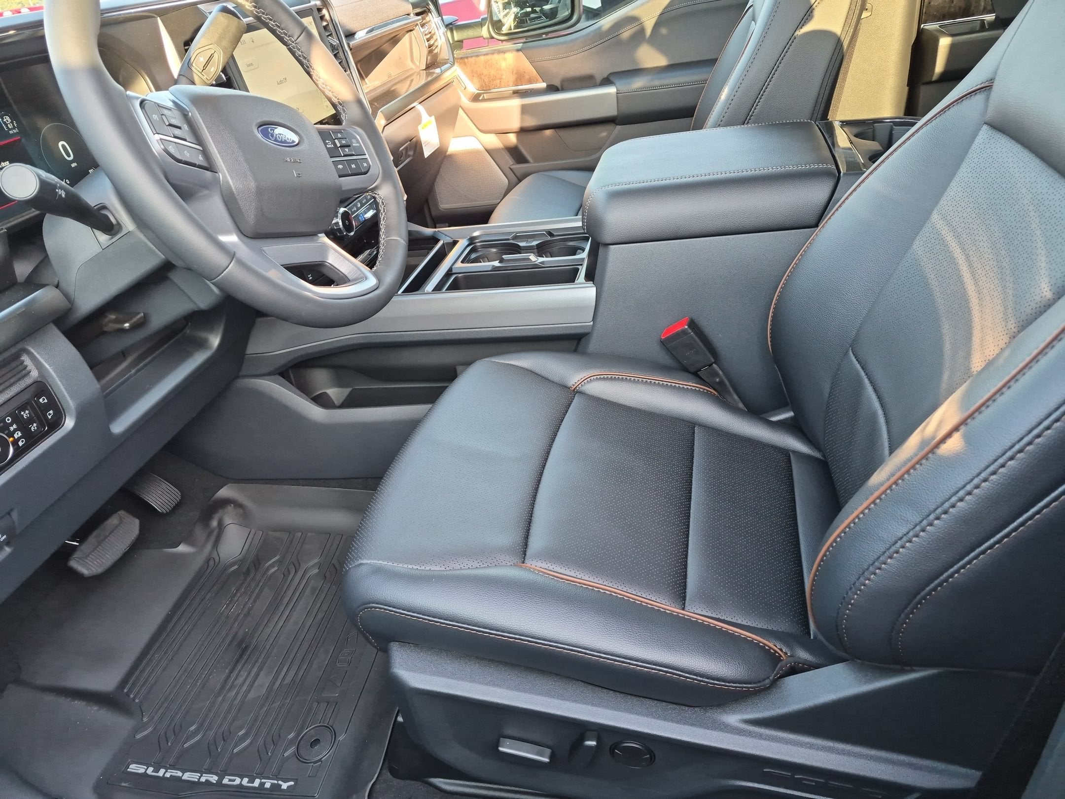 2027 Ford Super Duty F-250 SRW LARIAT