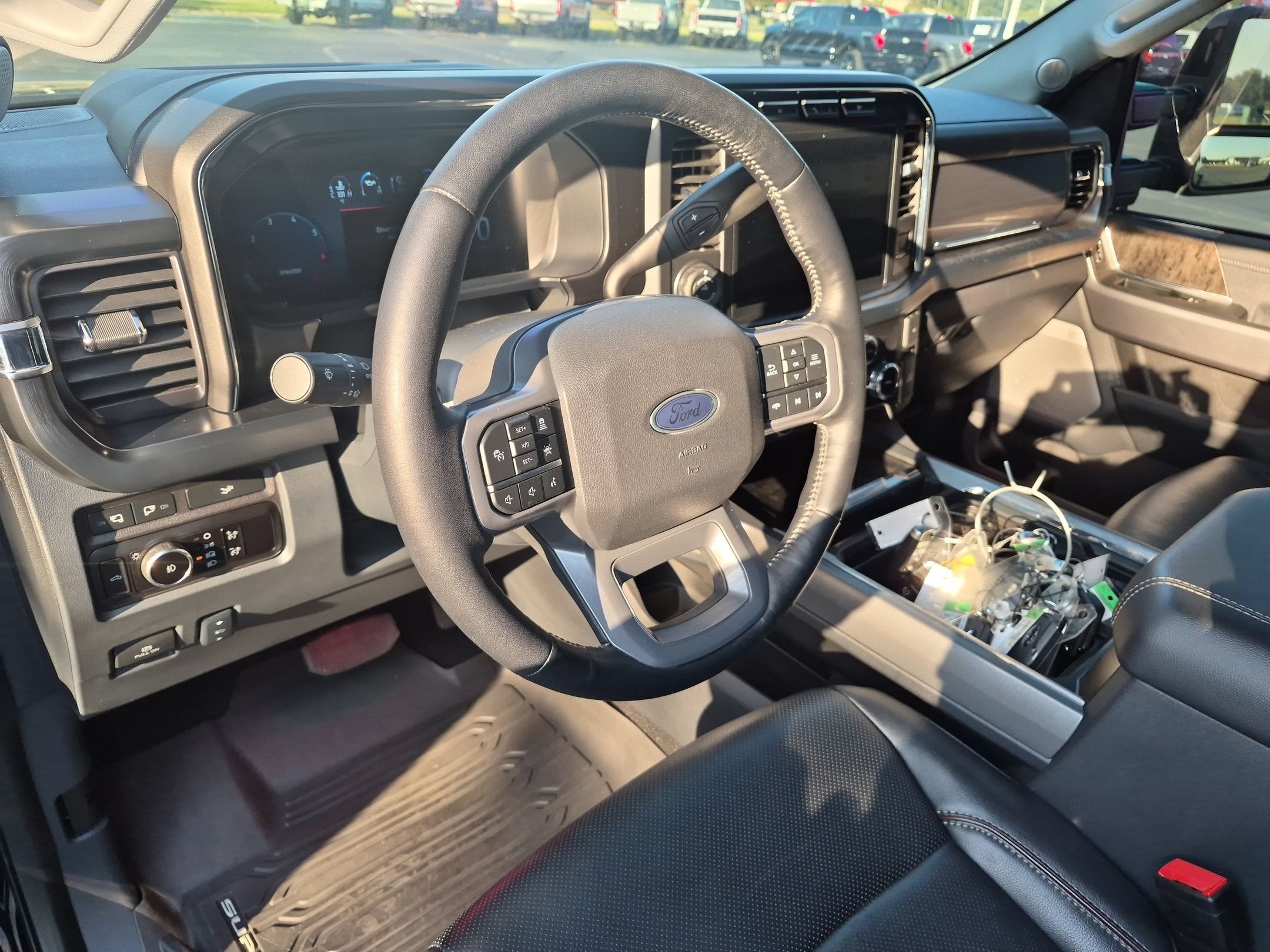 2024 Ford Super Duty F-250 SRW LARIAT