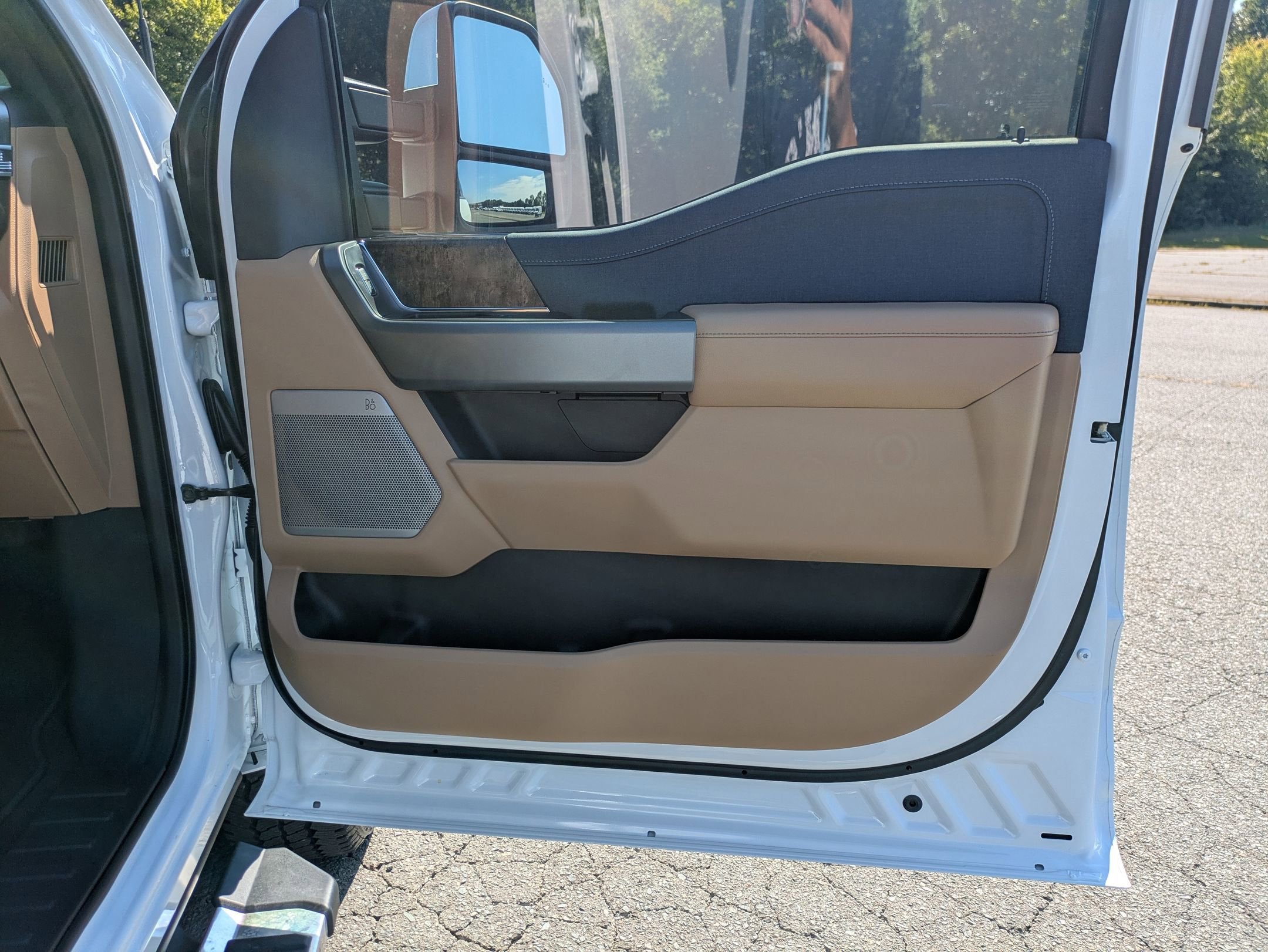 2025 Ford Super Duty F-250 SRW LARIAT