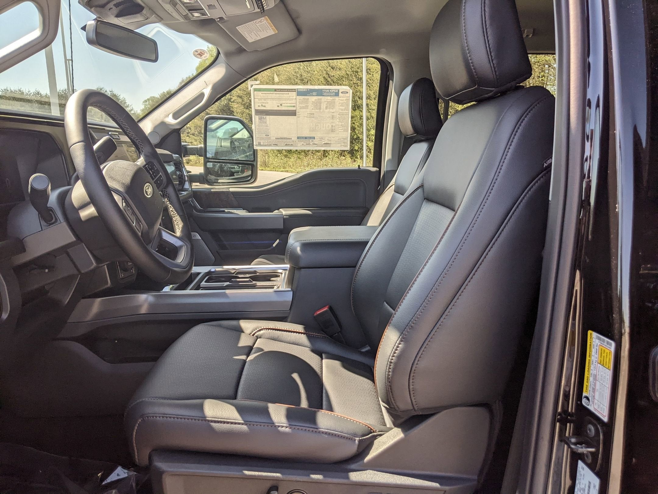 2025 Ford Super Duty F-250 SRW LARIAT