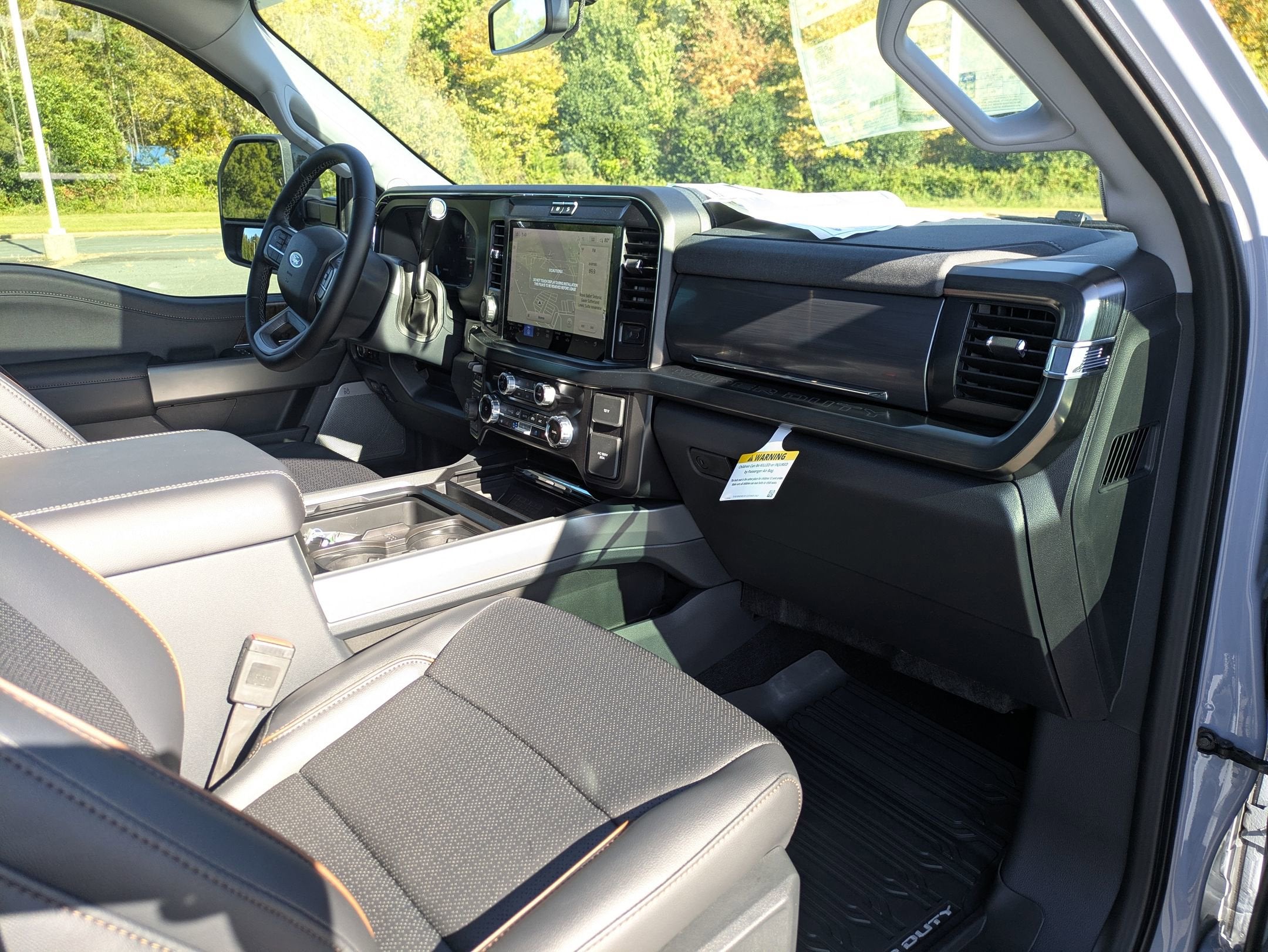 2026 Ford Super Duty F-350 SRW LARIAT