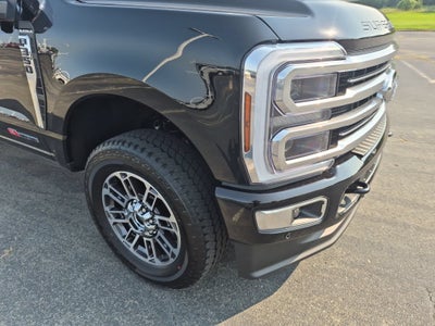 2026 Ford Super Duty F-350 SRW F-350® Platinum®