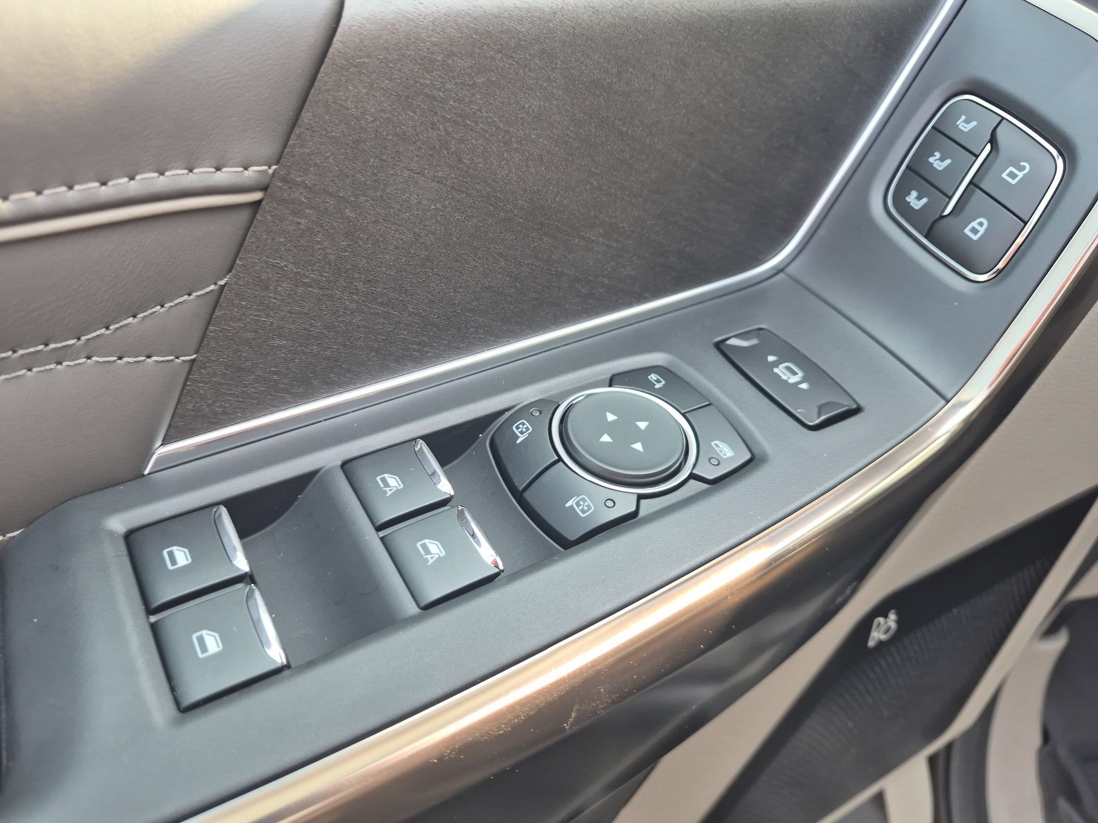 2026 Ford Super Duty F-350 SRW F-350® Platinum®
