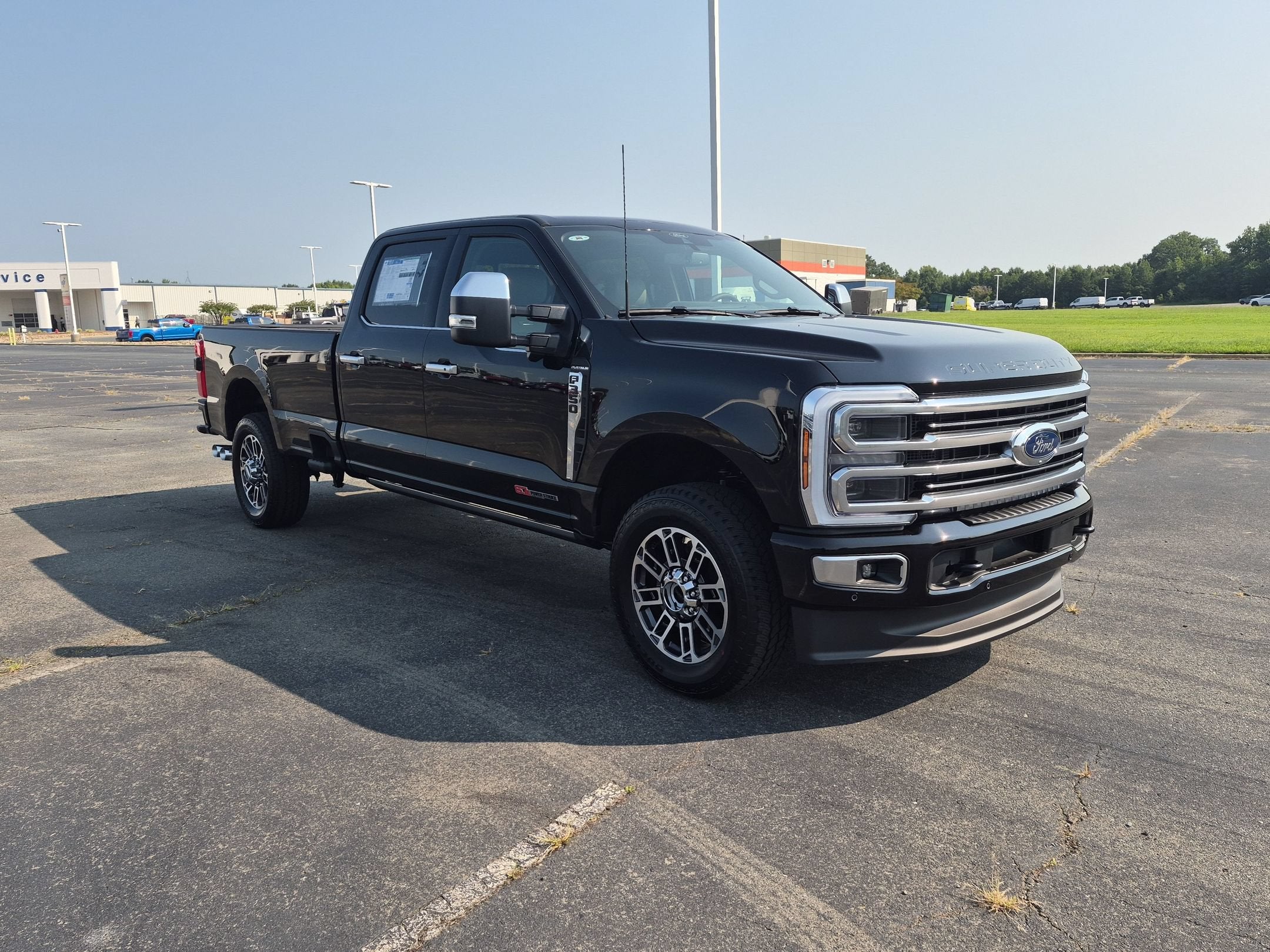2026 Ford Super Duty F-350 SRW F-350® Platinum®
