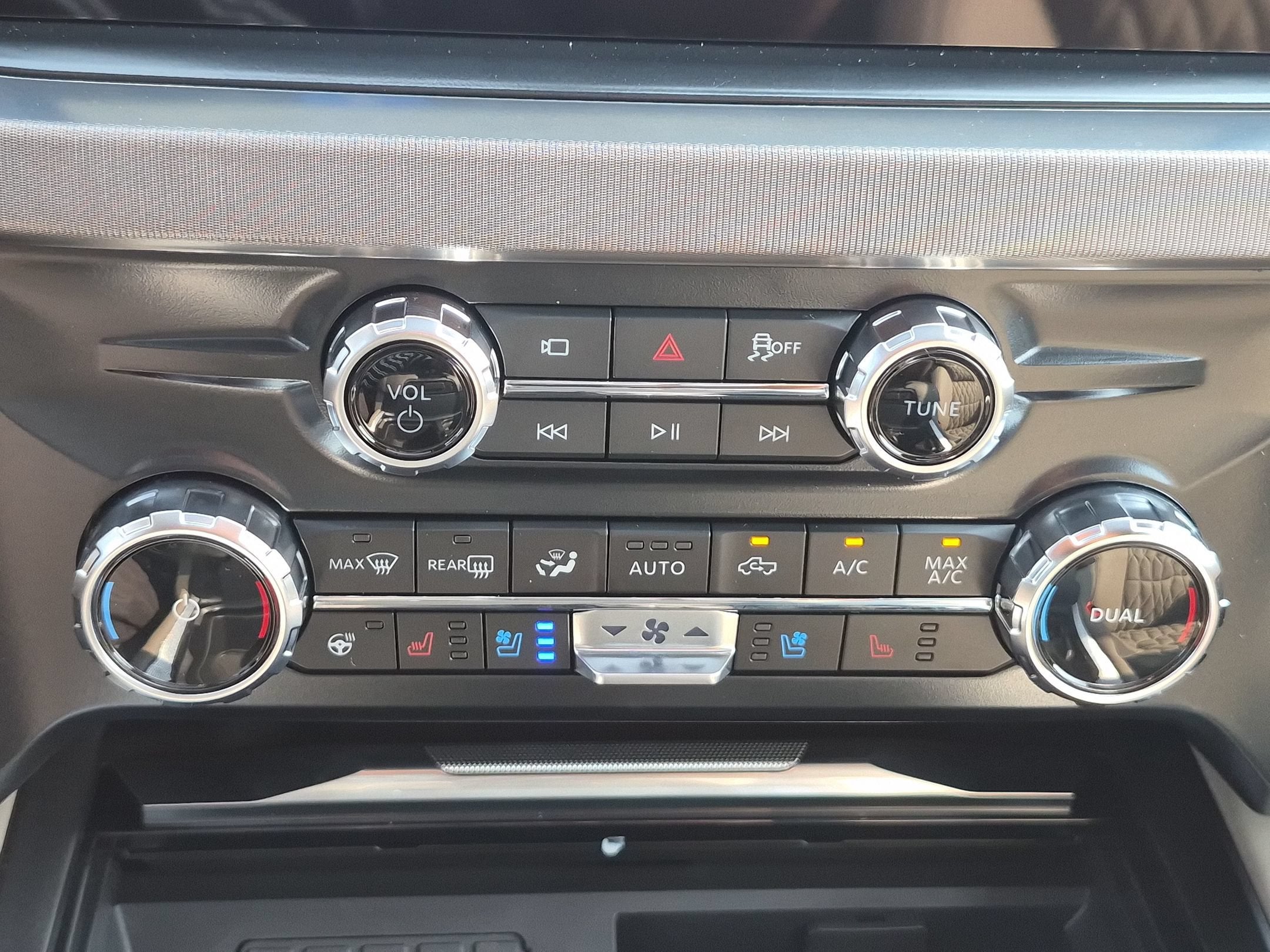 2026 Ford Super Duty F-350 SRW F-350® Platinum®