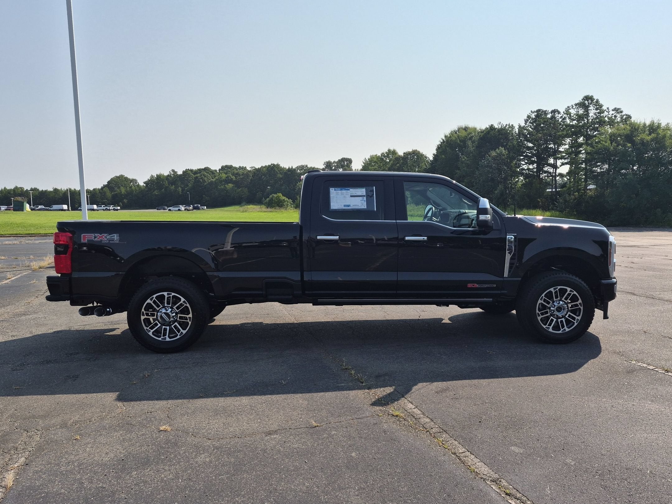 2026 Ford Super Duty F-350 SRW F-350® Platinum®