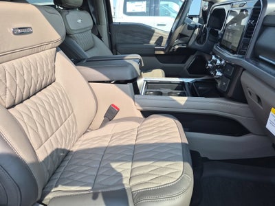 2026 Ford Super Duty F-350 SRW F-350® Platinum®