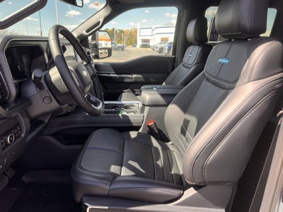 2026 Ford Super Duty F-350 SRW Platinum