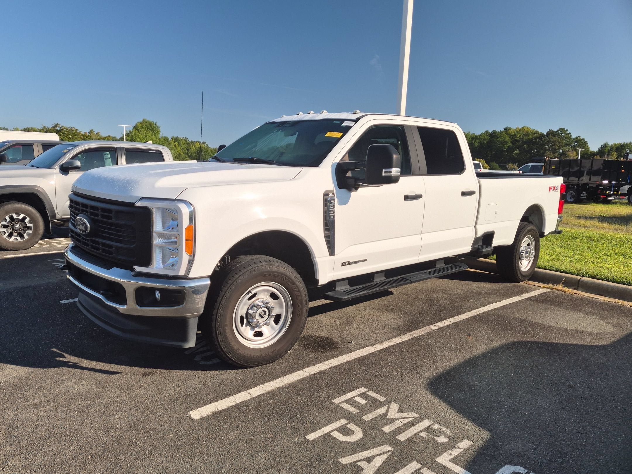 2023 Ford Super Duty F-350 SRW XL
