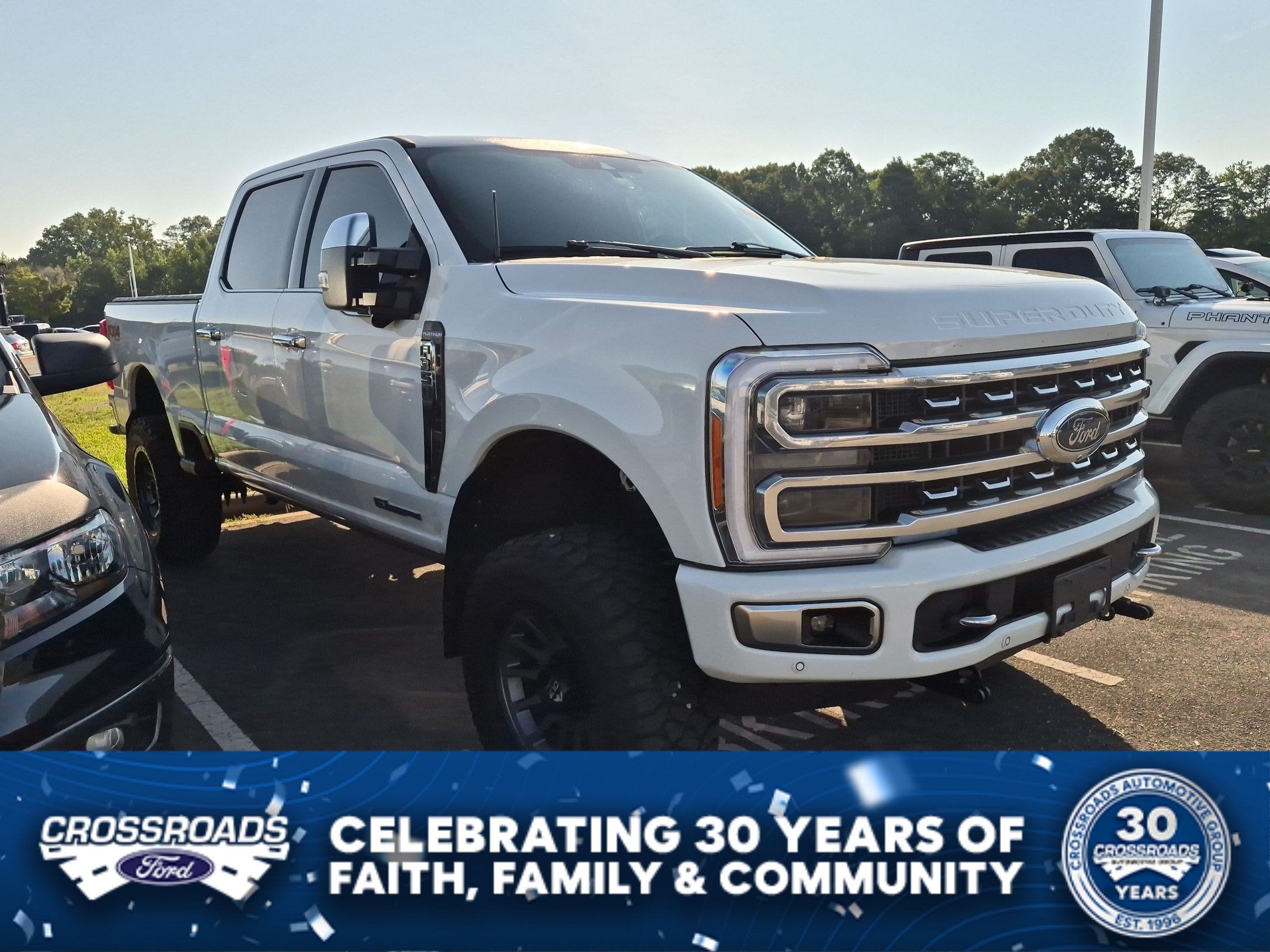 2023 Ford Super Duty F-350 SRW Platinum