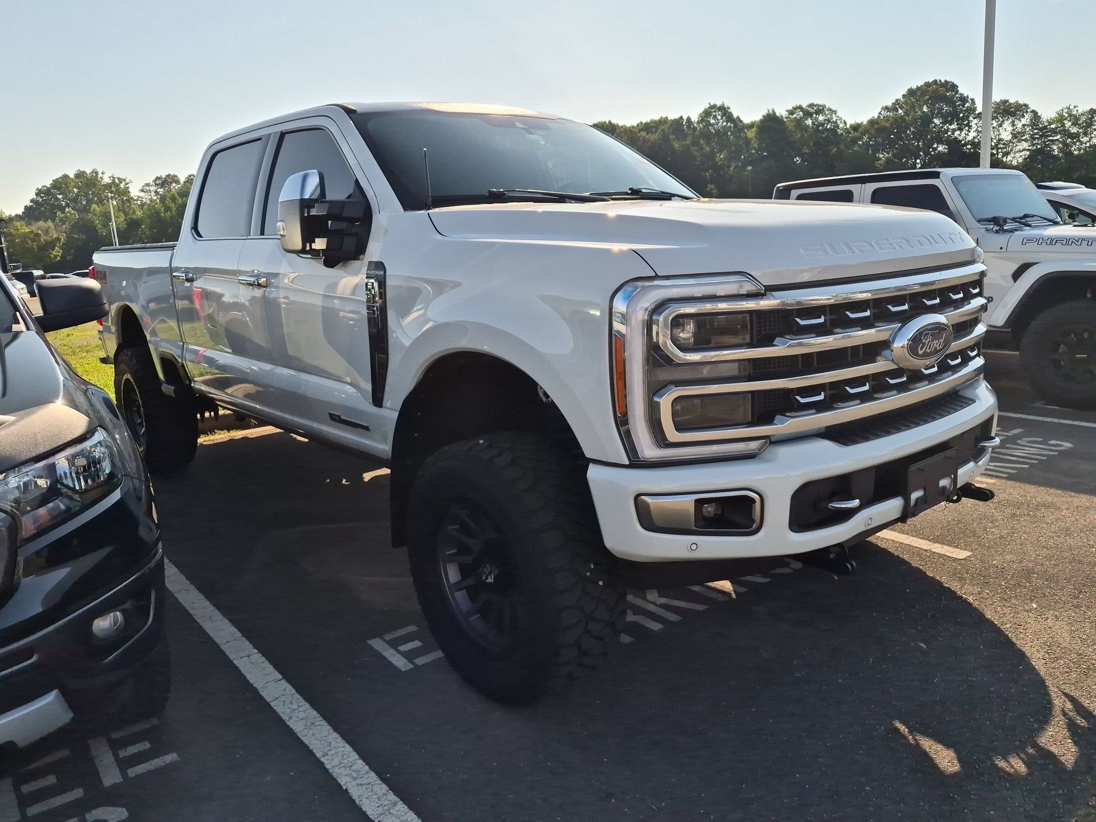 2023 Ford Super Duty F-350 SRW Platinum