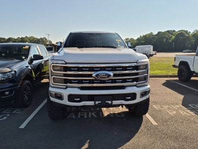 2023 Ford Super Duty F-350 SRW Platinum