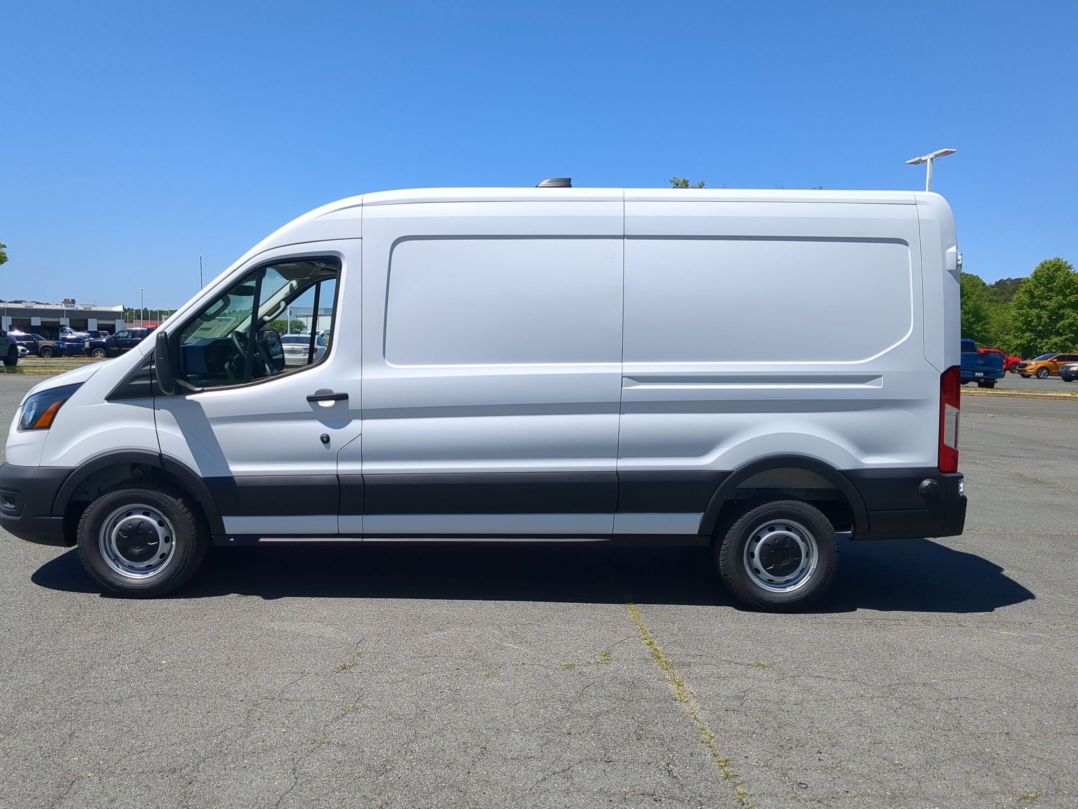 2026 Ford Transit Cargo Van Base