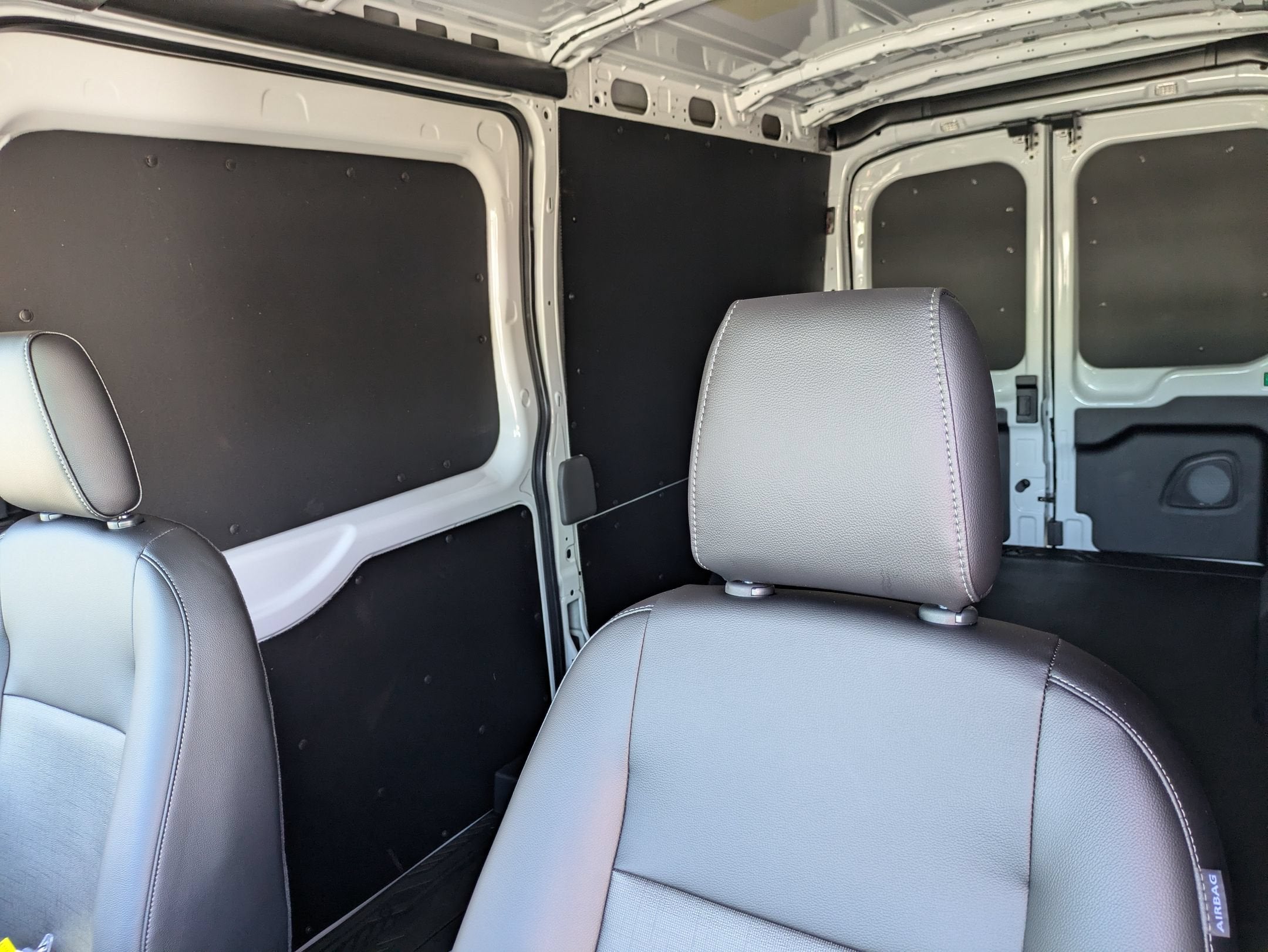 2026 Ford Transit Cargo Van Base