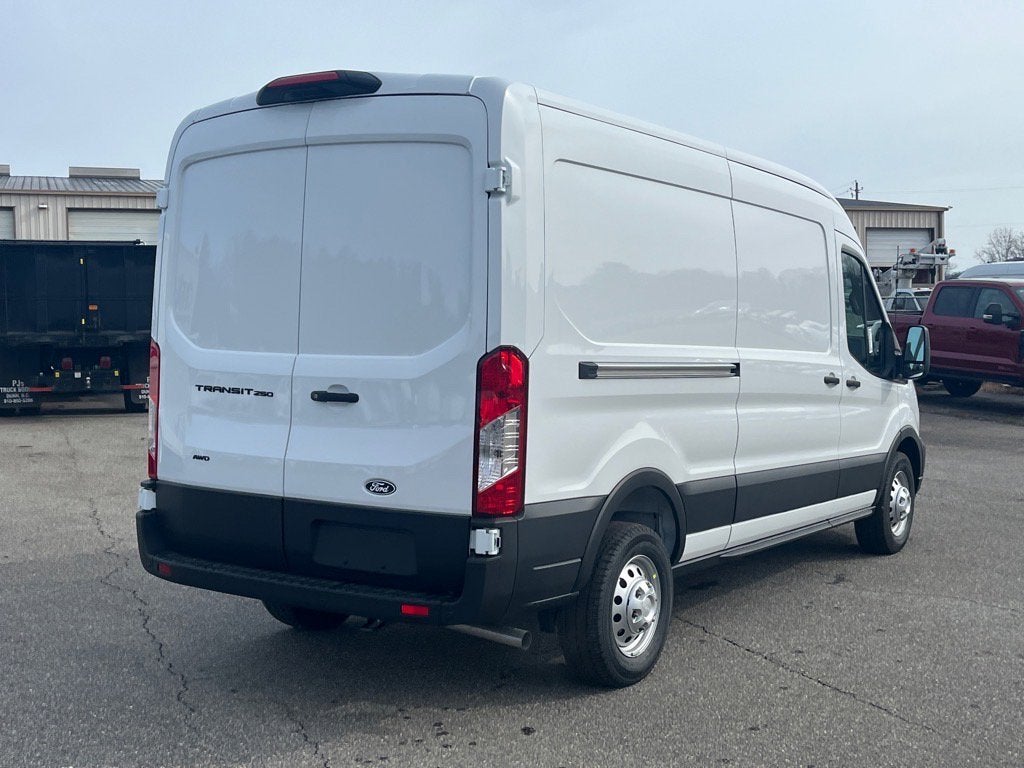2026 Ford Transit Cargo Van Base
