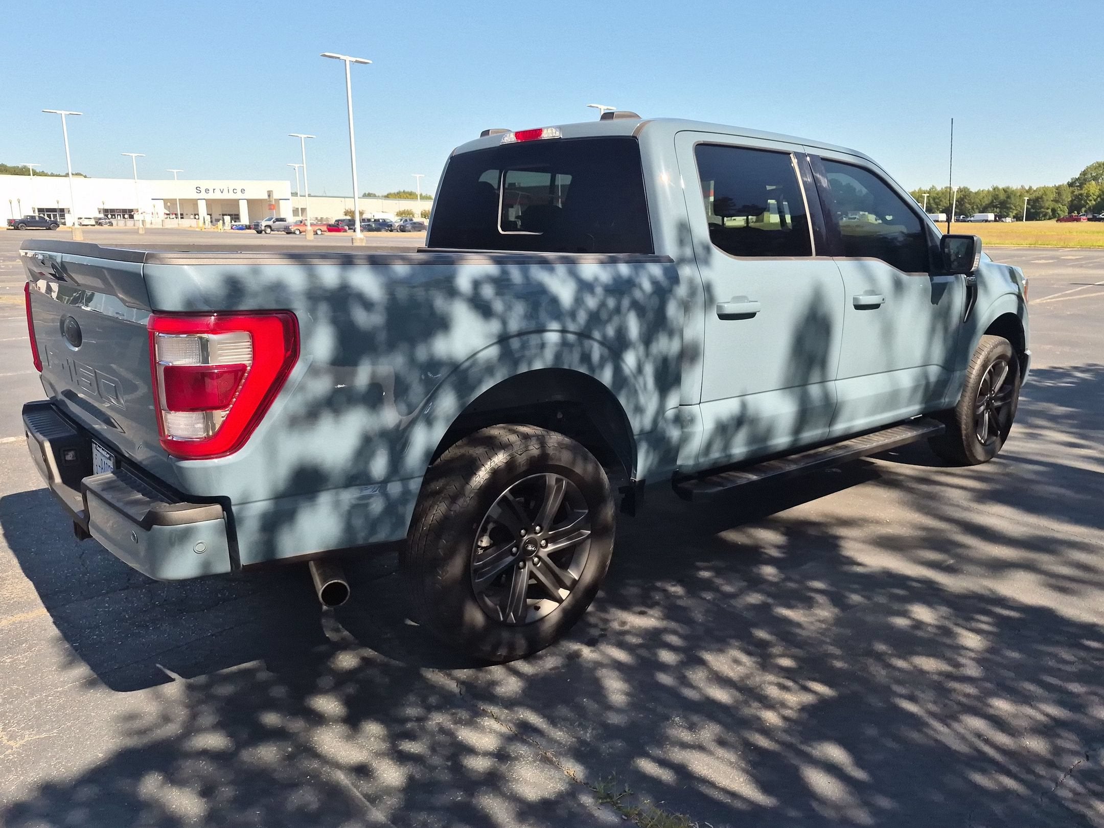 2023 Ford F-150 LARIAT