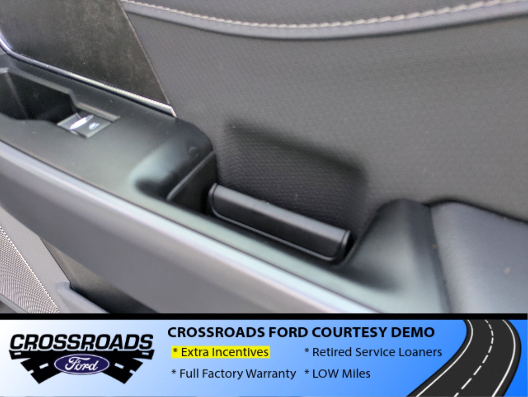 2025 Ford F-150 Lightning Flash - Crossroads Courtesy Demo