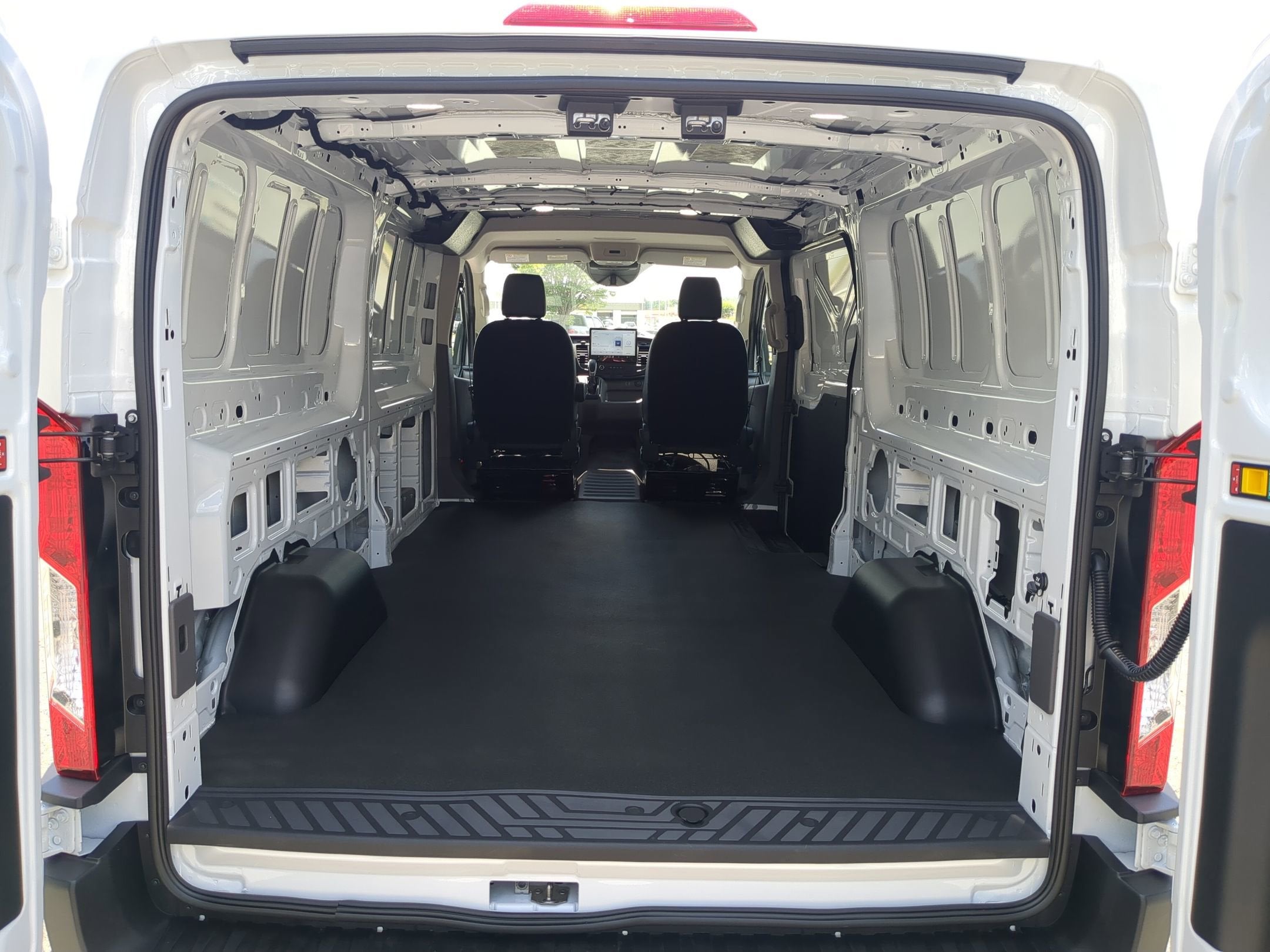 2026 Ford Transit Cargo Van Base