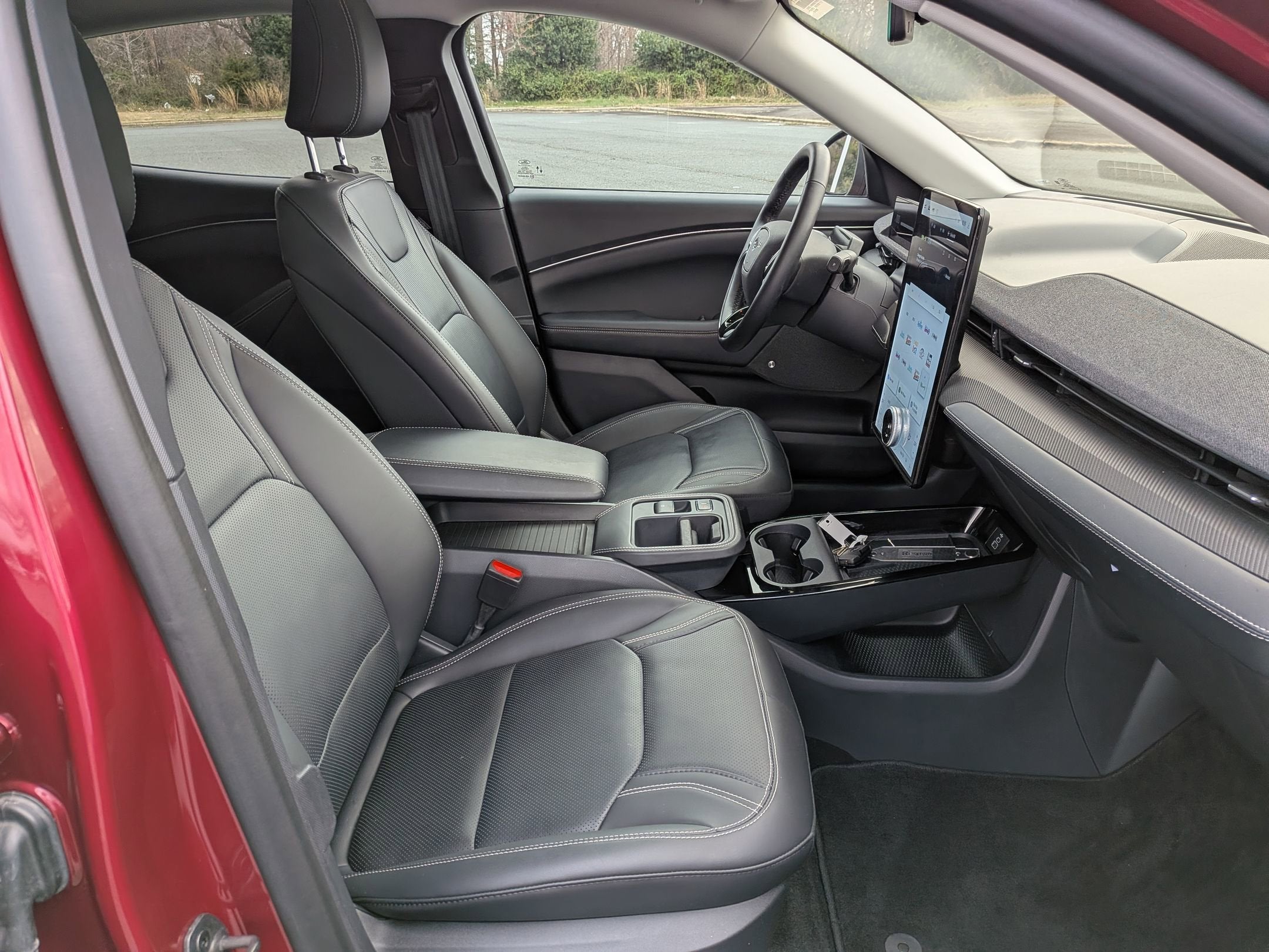 2025 Ford Mustang Mach-E Premium