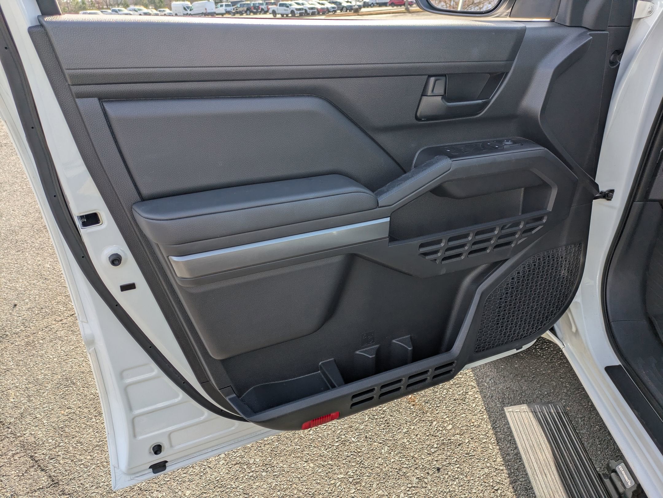 2024 Toyota Tacoma 2WD SR5