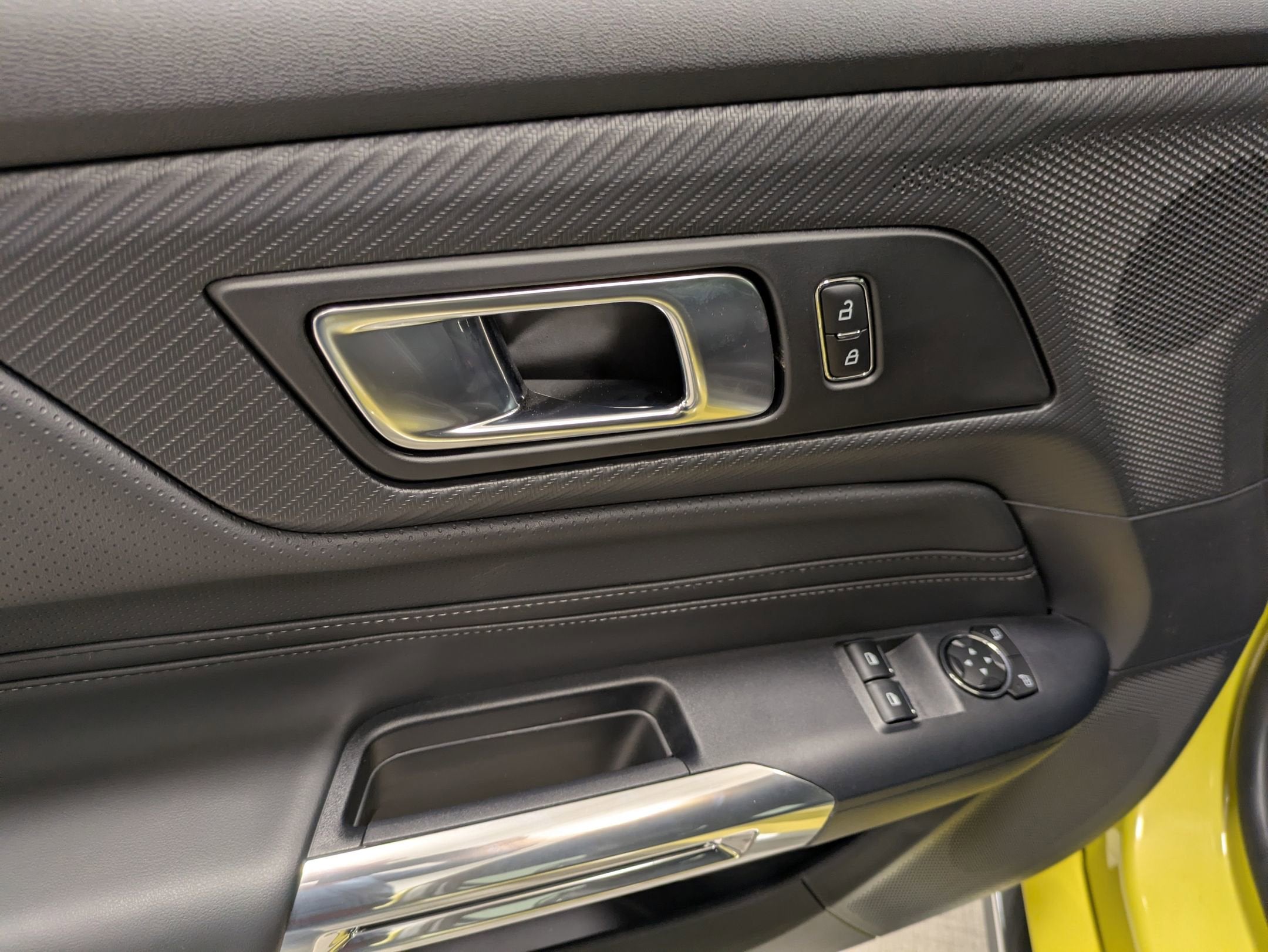 2025 Ford Mustang Saleen Yellow Label