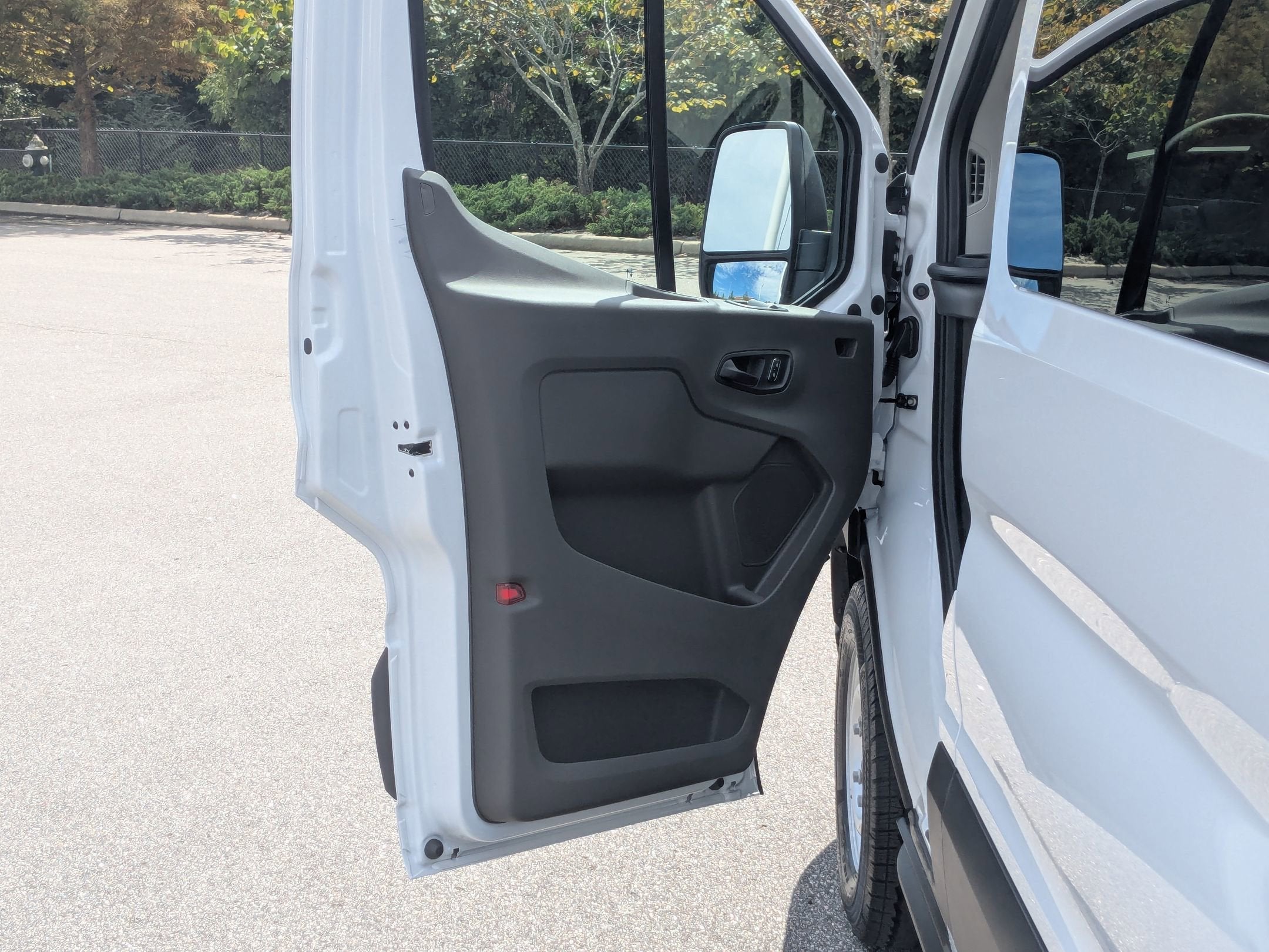 2025 Ford Transit Passenger Wagon XL