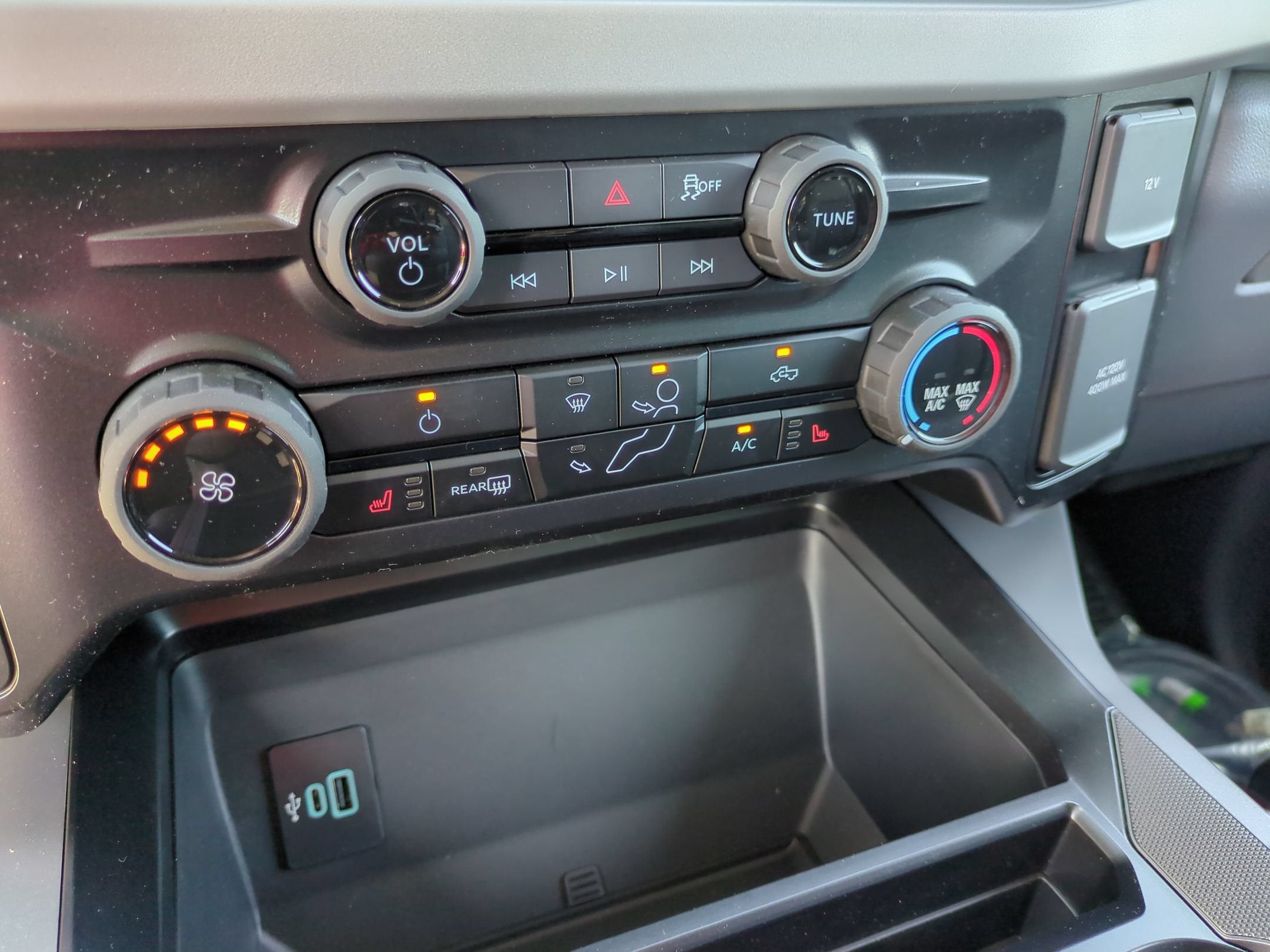 2026 Ford Super Duty F-450 DRW XLT
