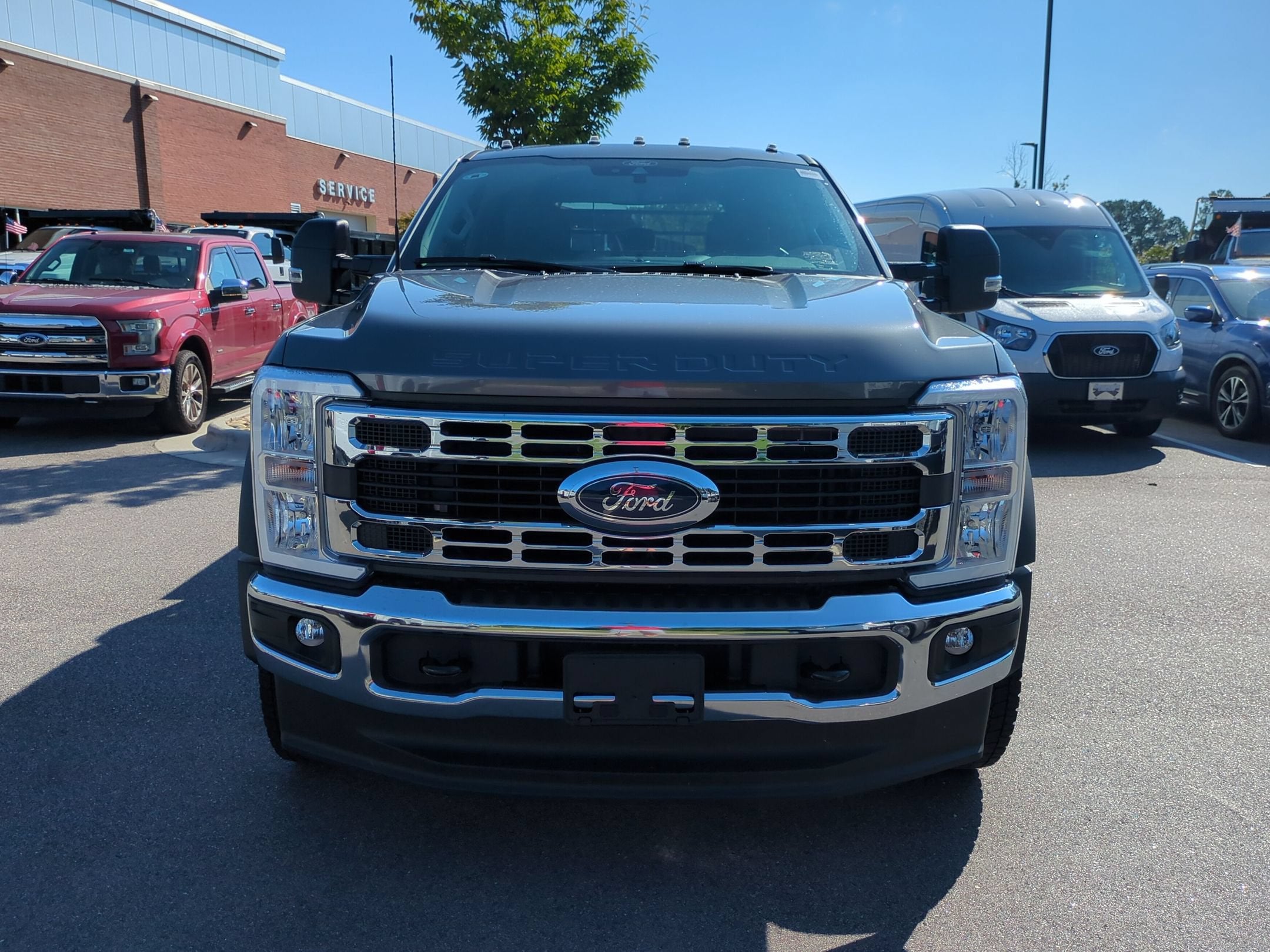 2026 Ford Super Duty F-450 DRW XLT