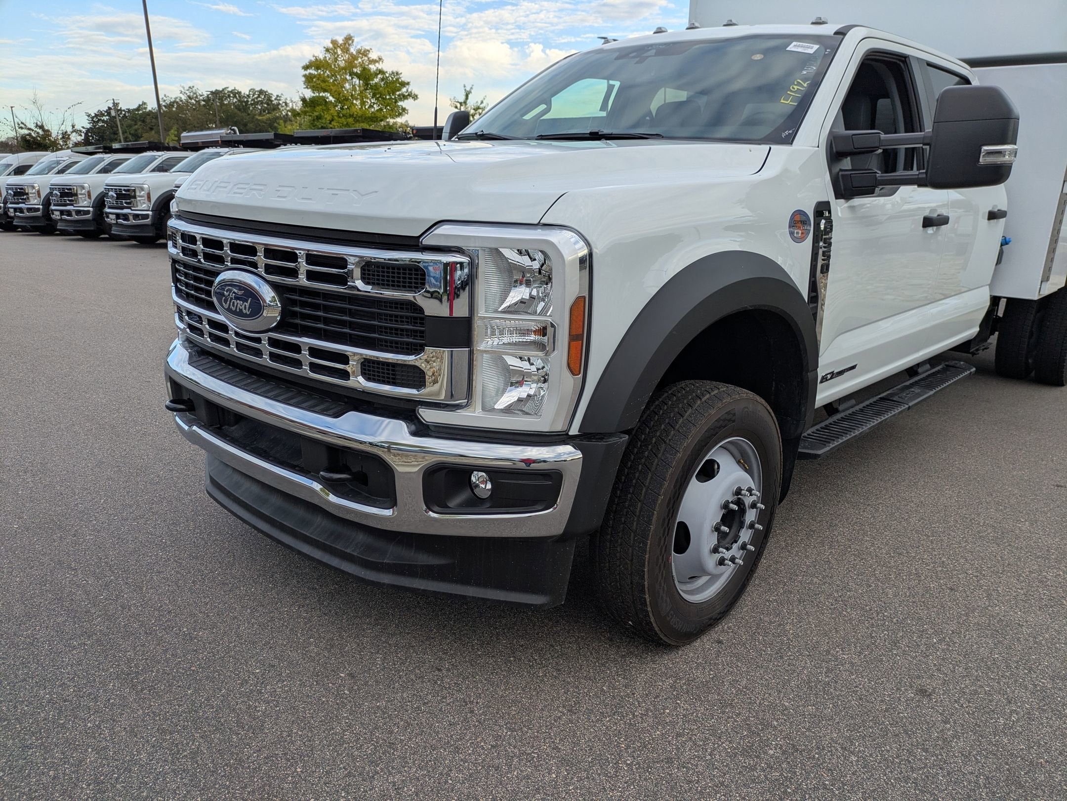 2025 Ford Super Duty F-550 DRW XL