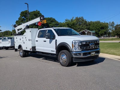 2026 Ford Super Duty F-550 DRW XL