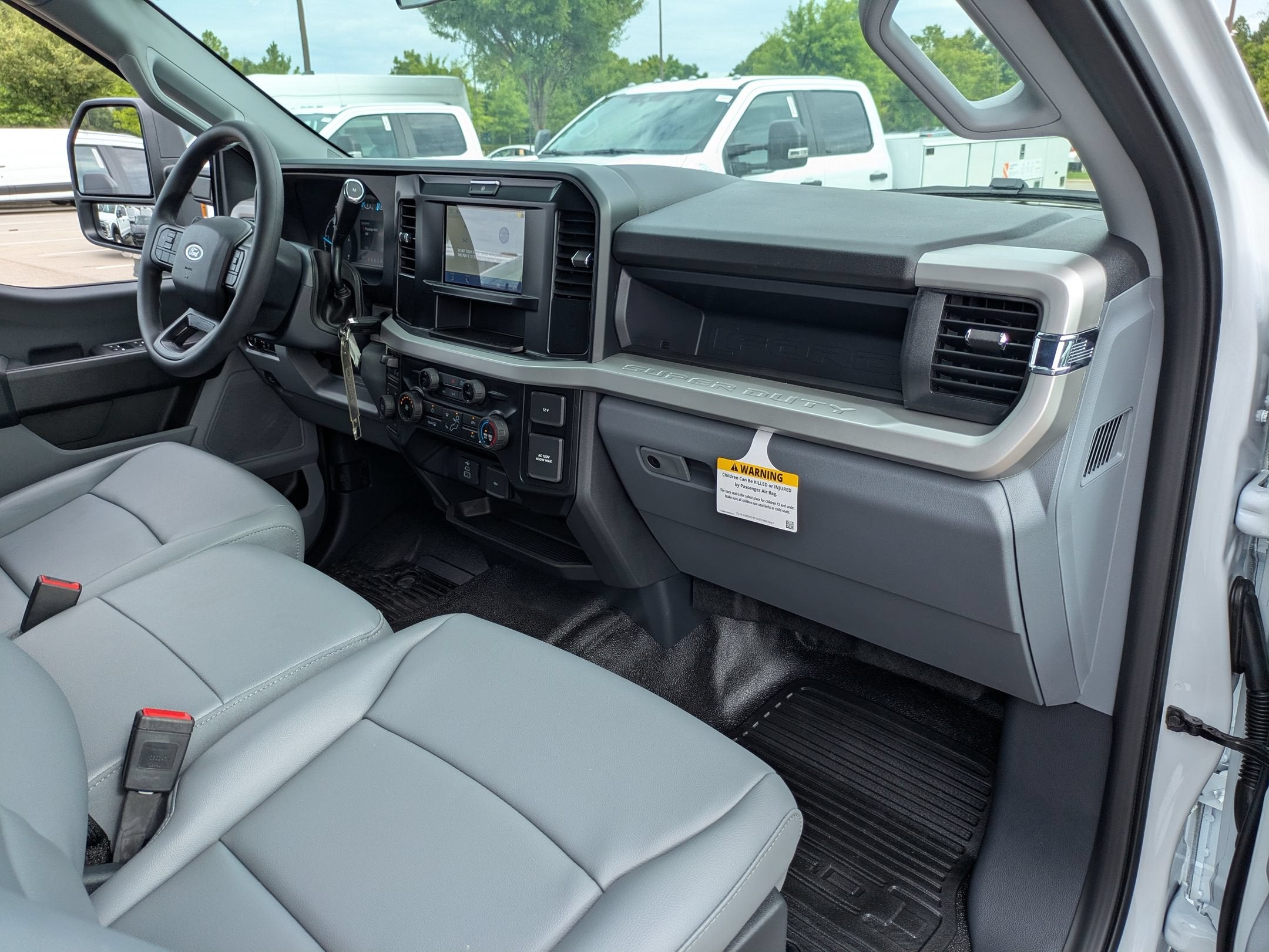 2026 Ford Super Duty F-550 DRW XL