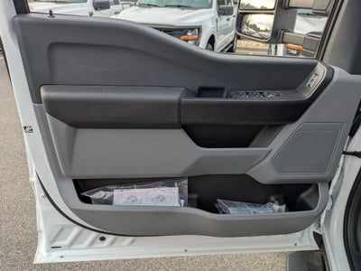 2026 Ford Super Duty F-550 DRW XL