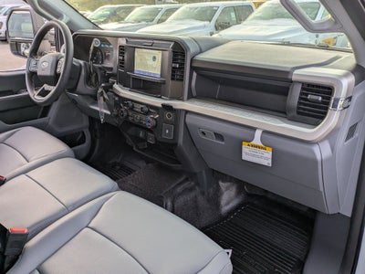 2026 Ford Super Duty F-350 DRW XL