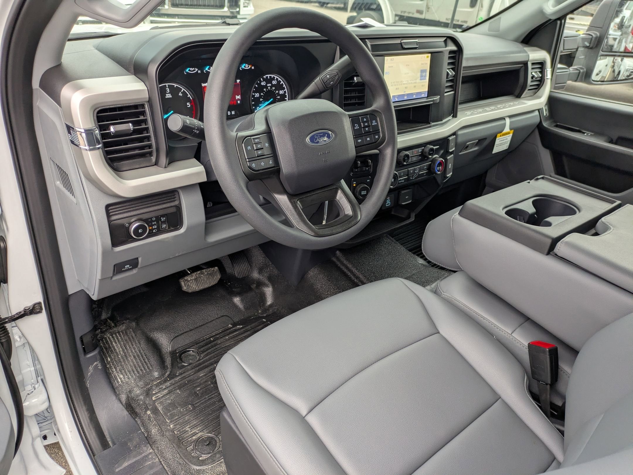 2026 Ford Super Duty F-350 DRW XL