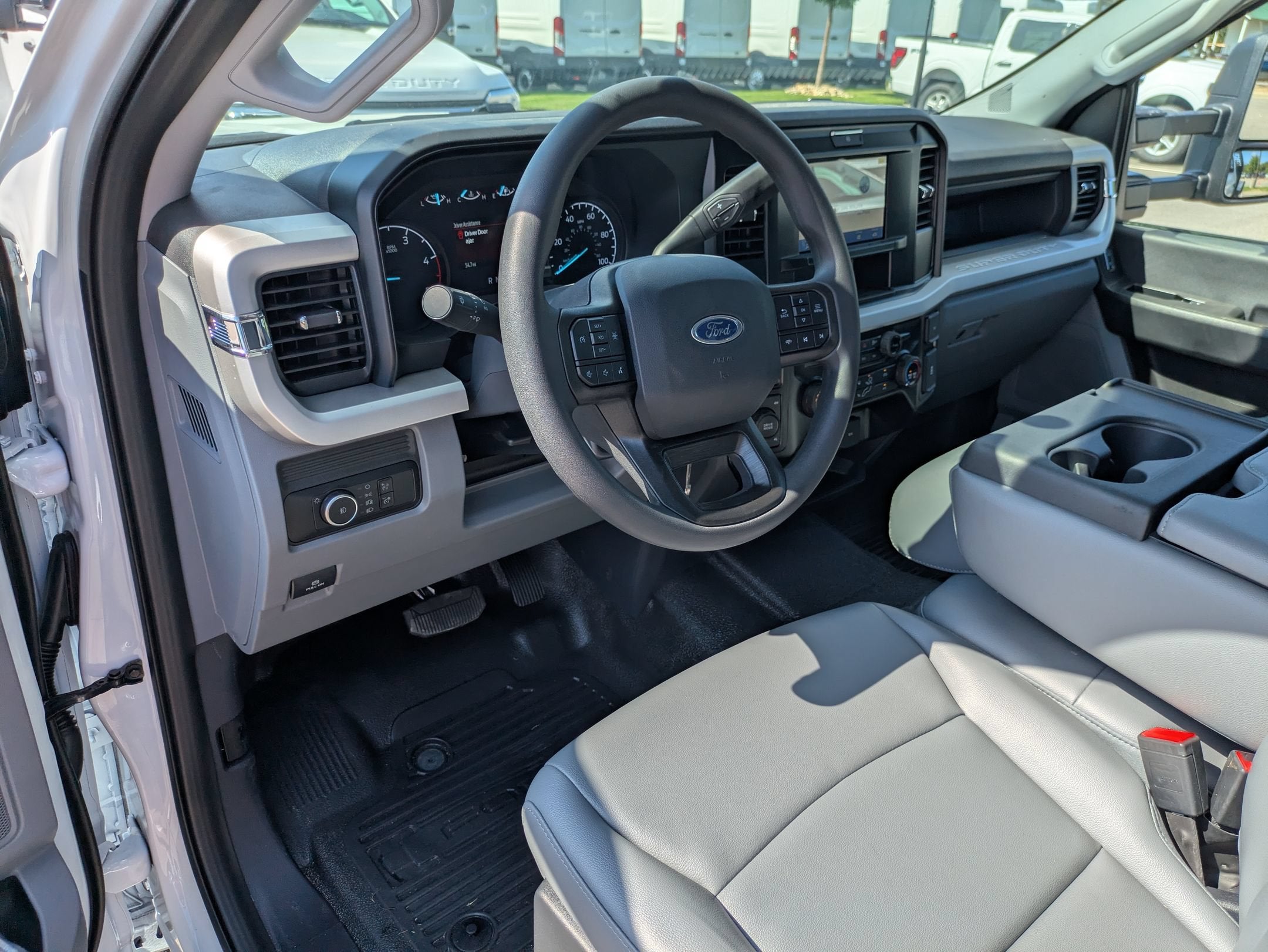 2026 Ford Super Duty F-350 DRW XL
