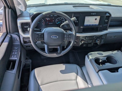 2026 Ford Super Duty F-350 DRW XL
