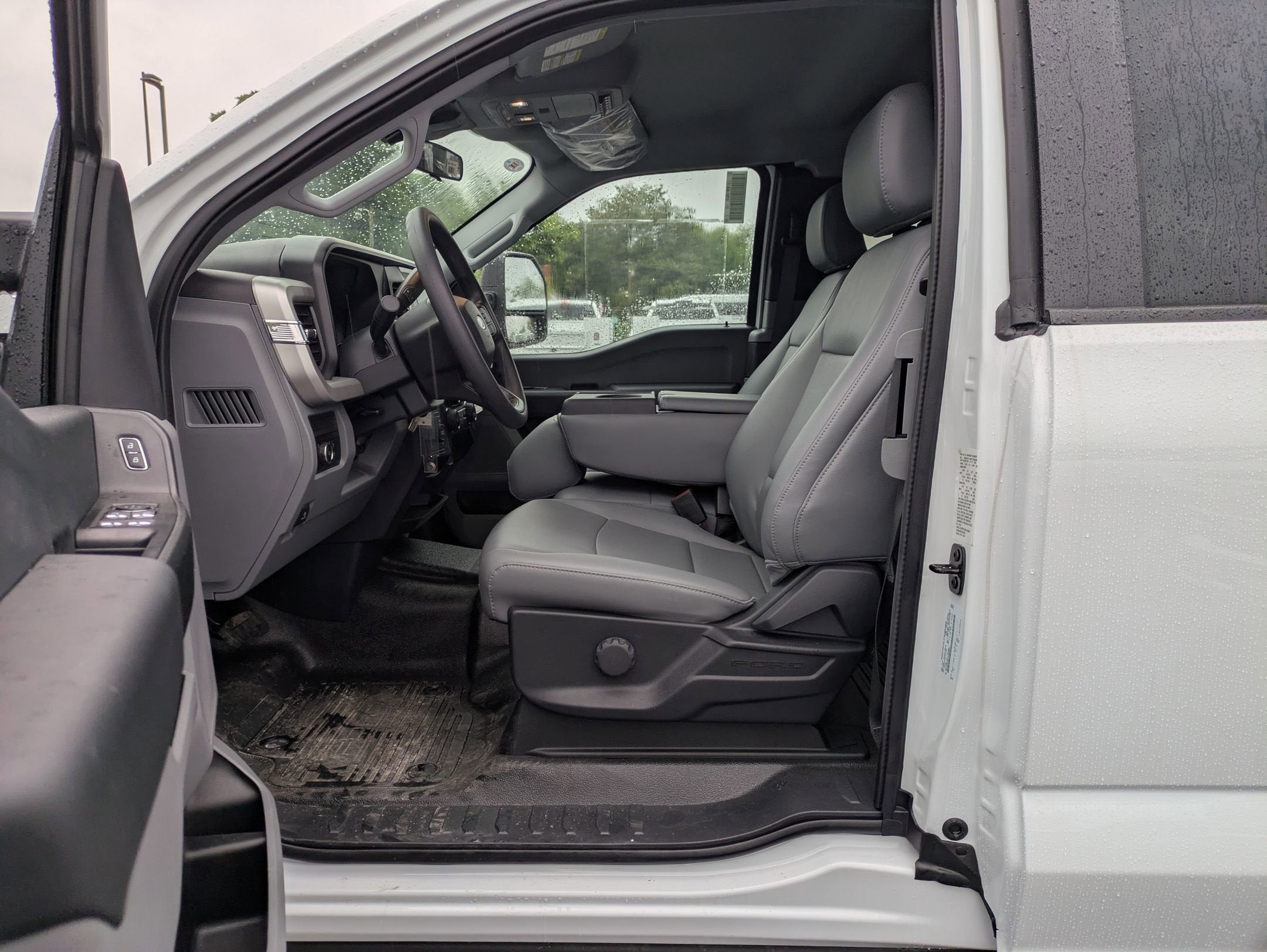 2026 Ford Super Duty F-350 DRW XL
